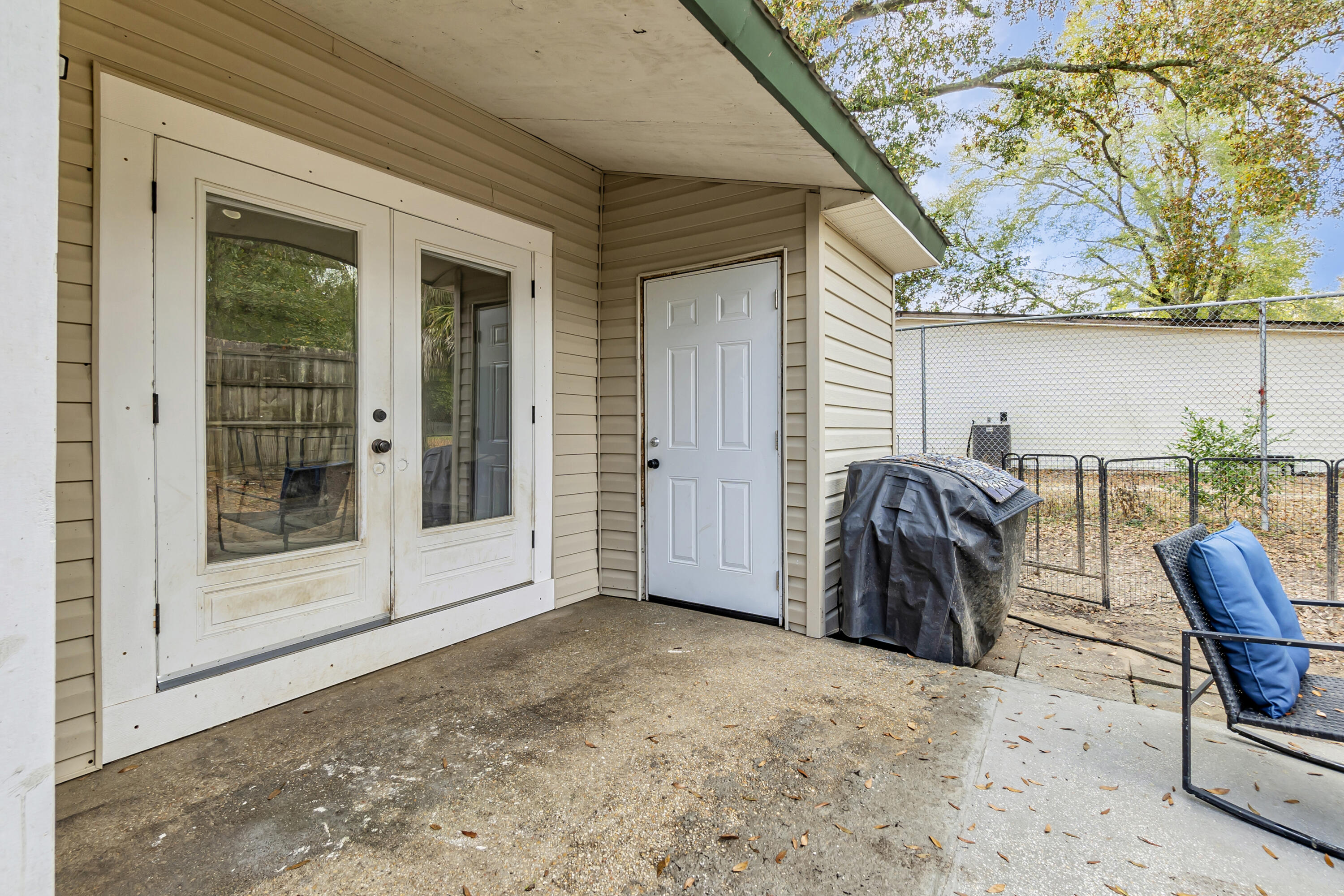 PEPPERTREE T/H - Residential