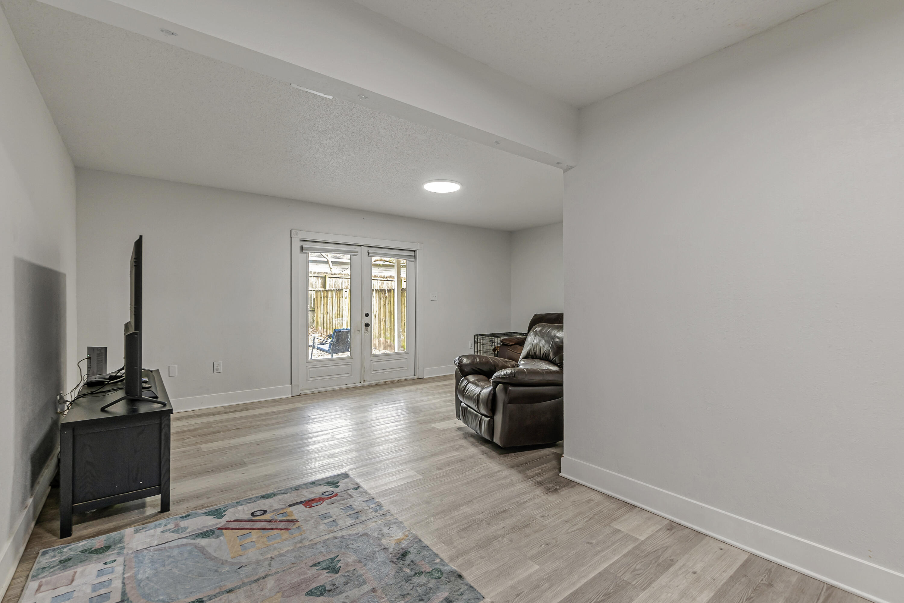 PEPPERTREE T/H - Residential