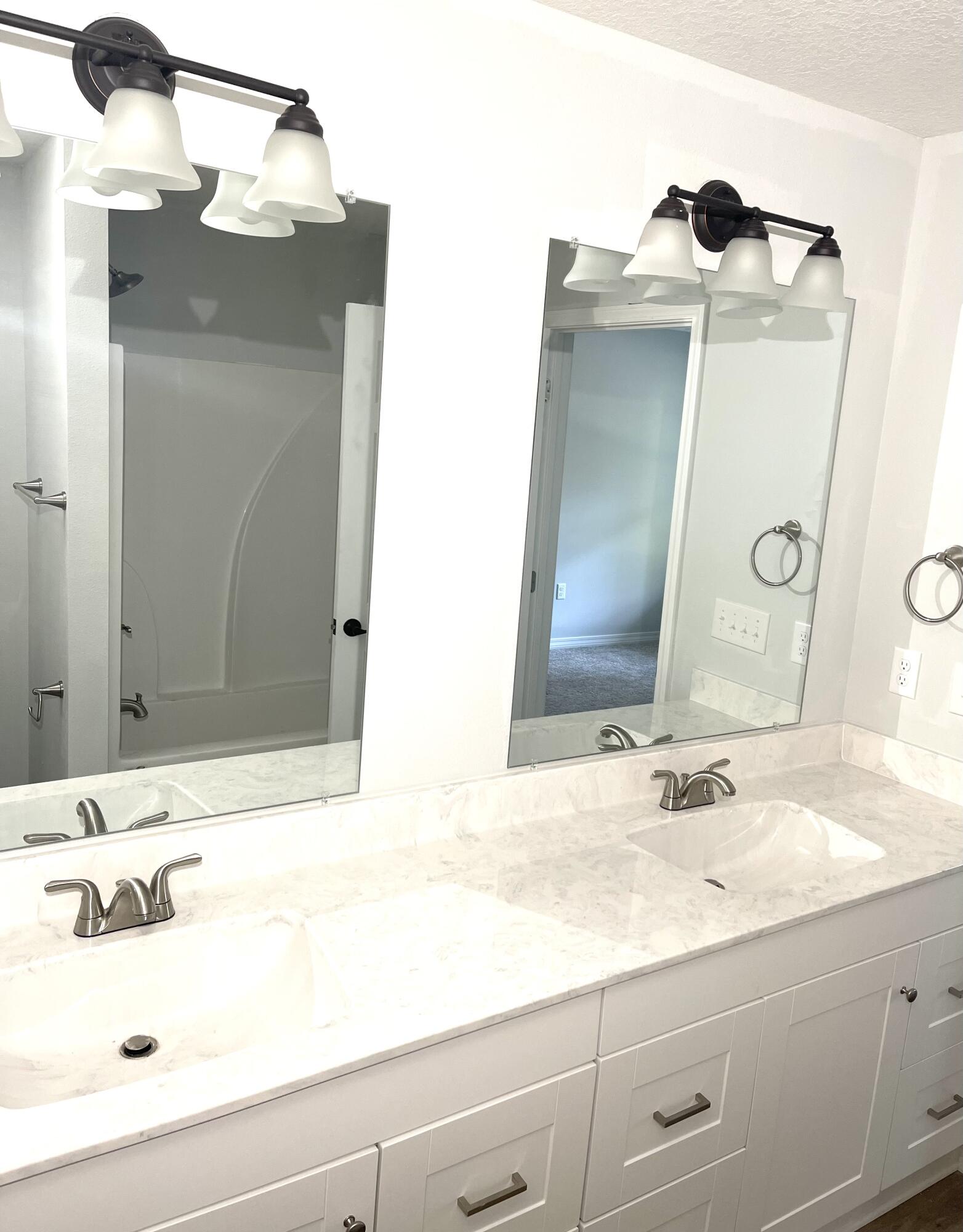 CRESTVIEW - Residential