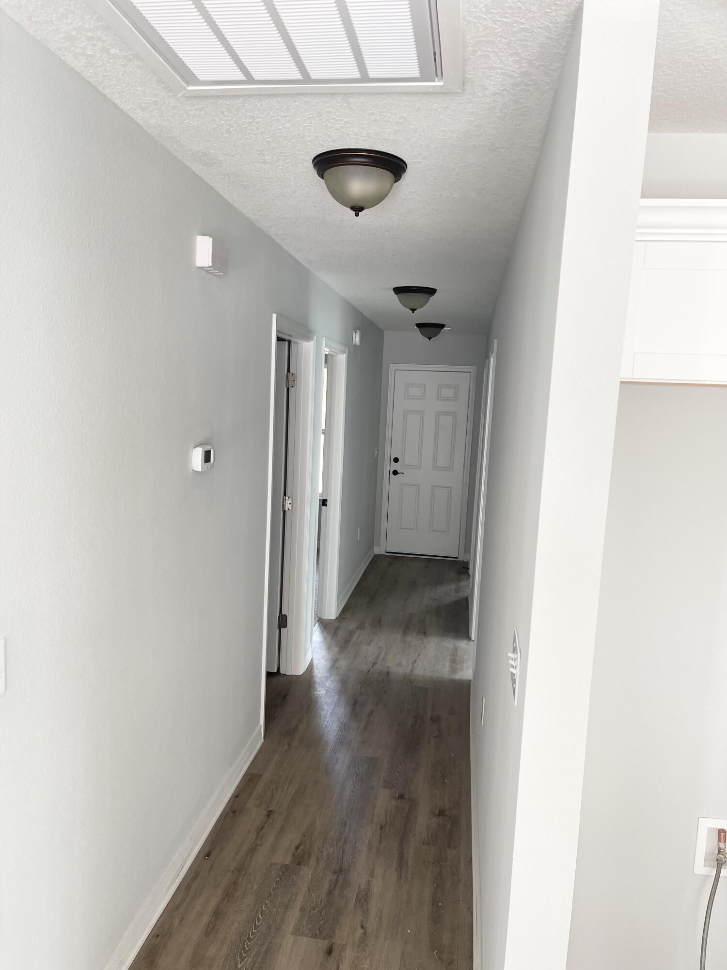 CRESTVIEW - Residential