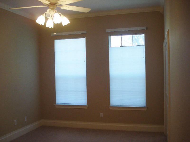 LAKE POINTE - Residential