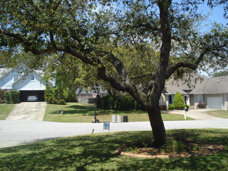 LAKE POINTE - Residential