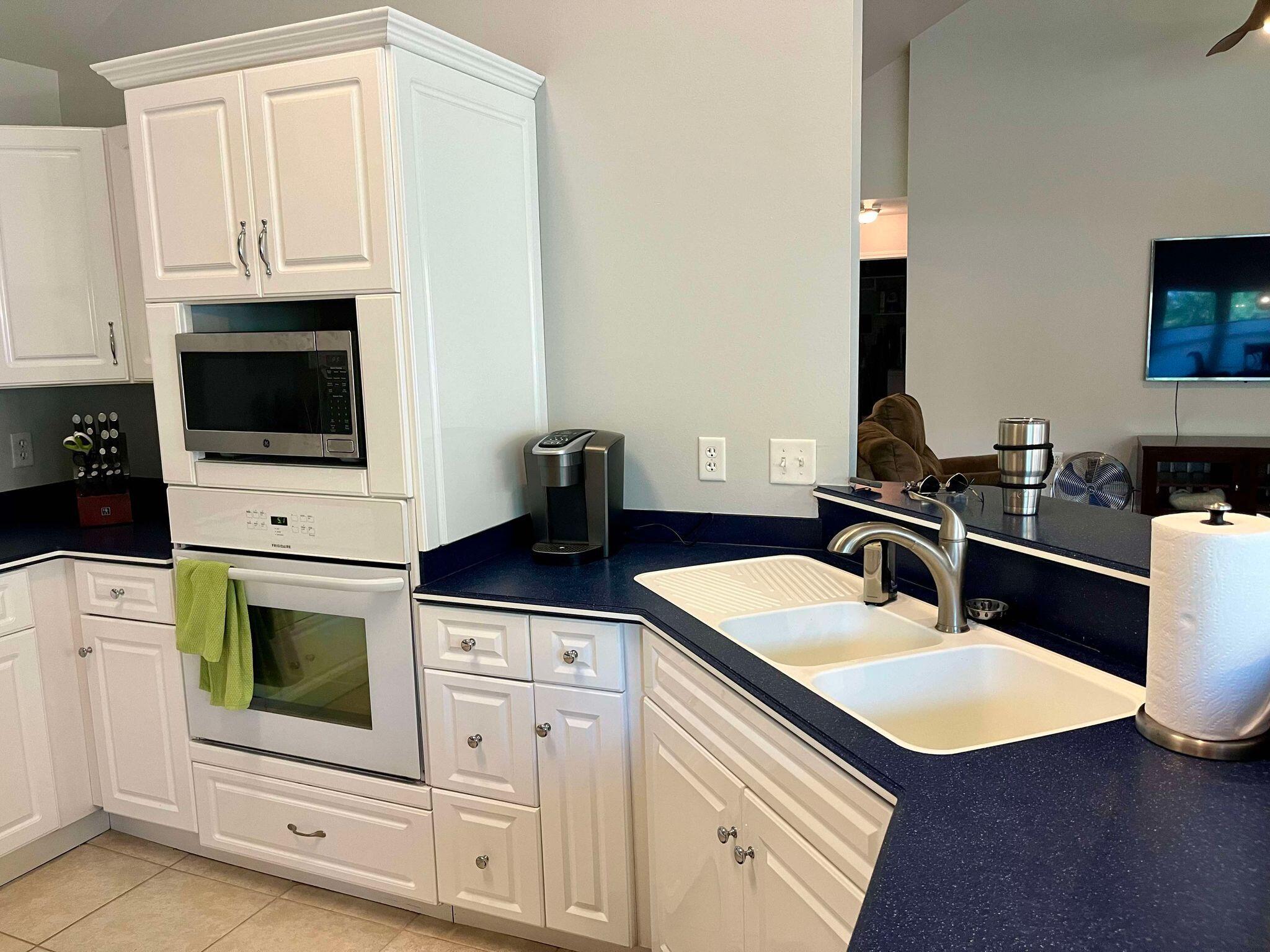 HOLLEY BY THE SEA, 2ND CORR. & AMMEN. - Residential Lease