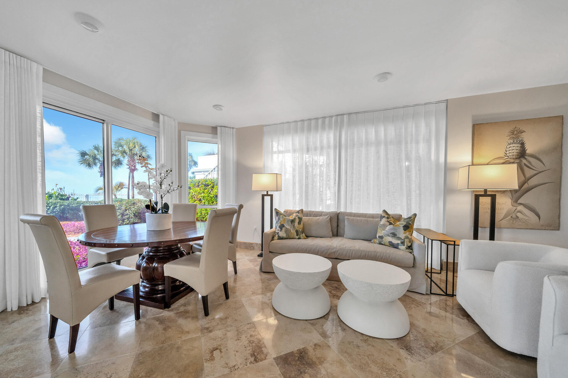 THE ULTIMATE CONDO - Residential