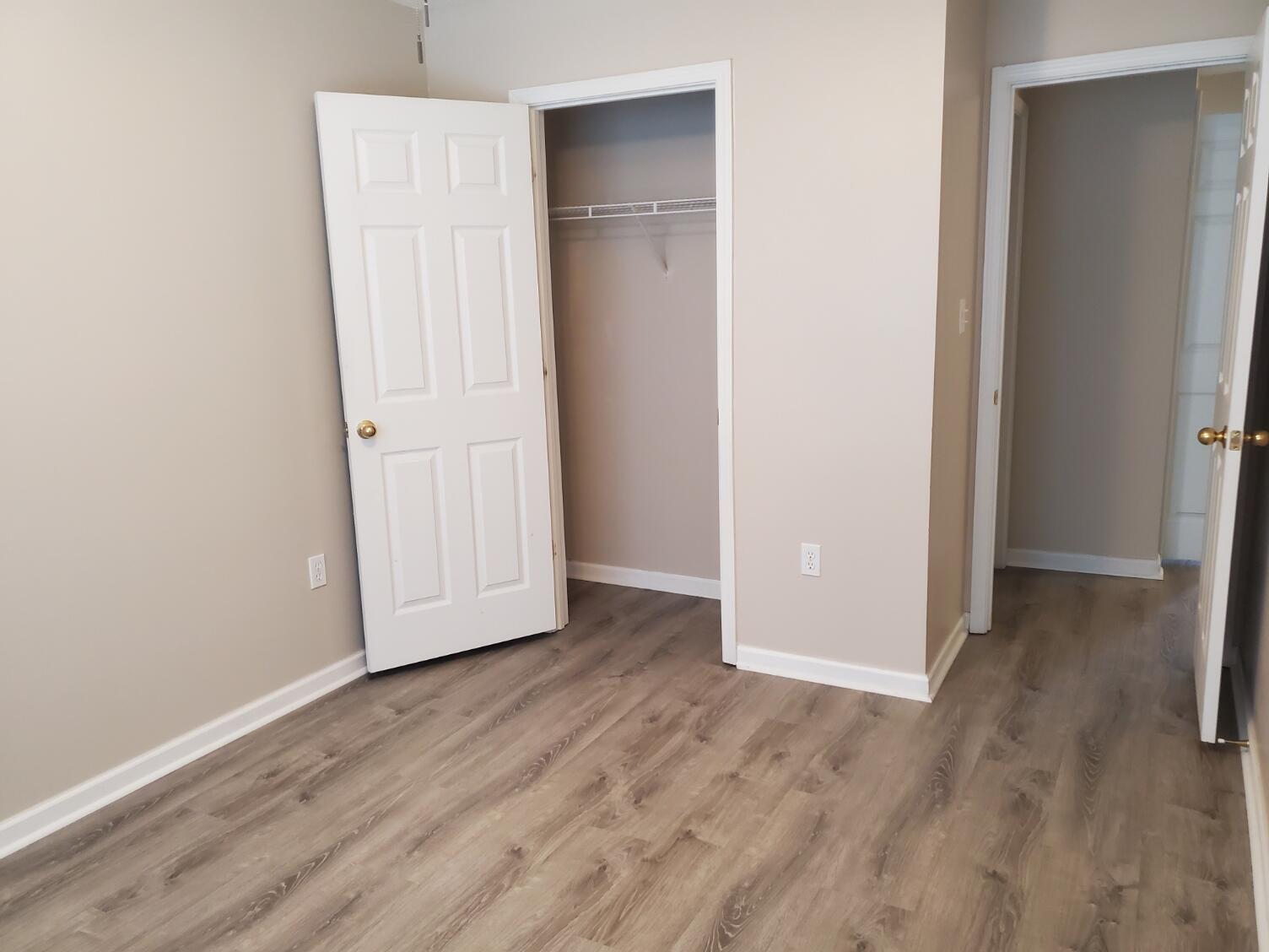 ROLLING PINES - Residential
