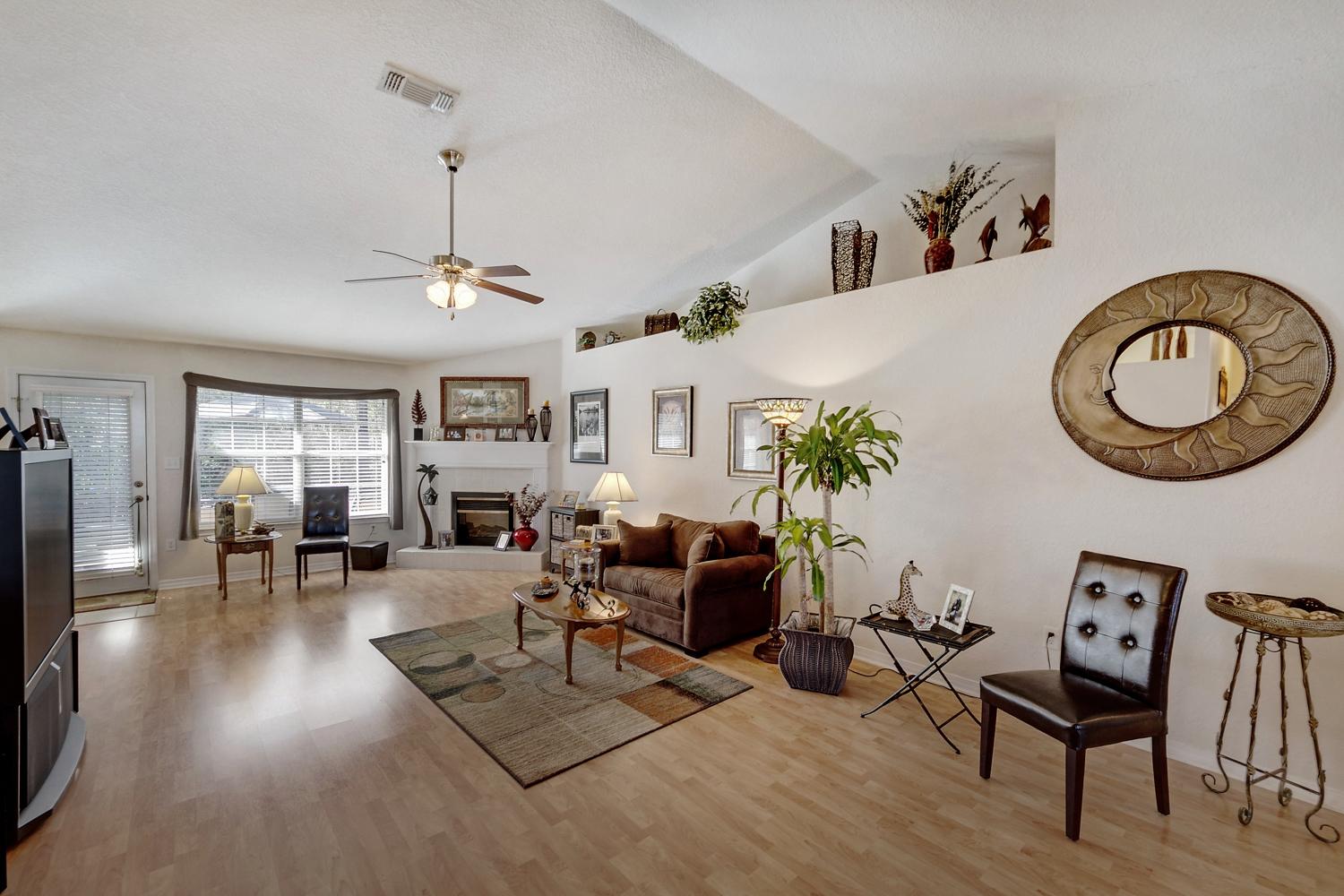 DRIFTWOOD ESTATES - Residential