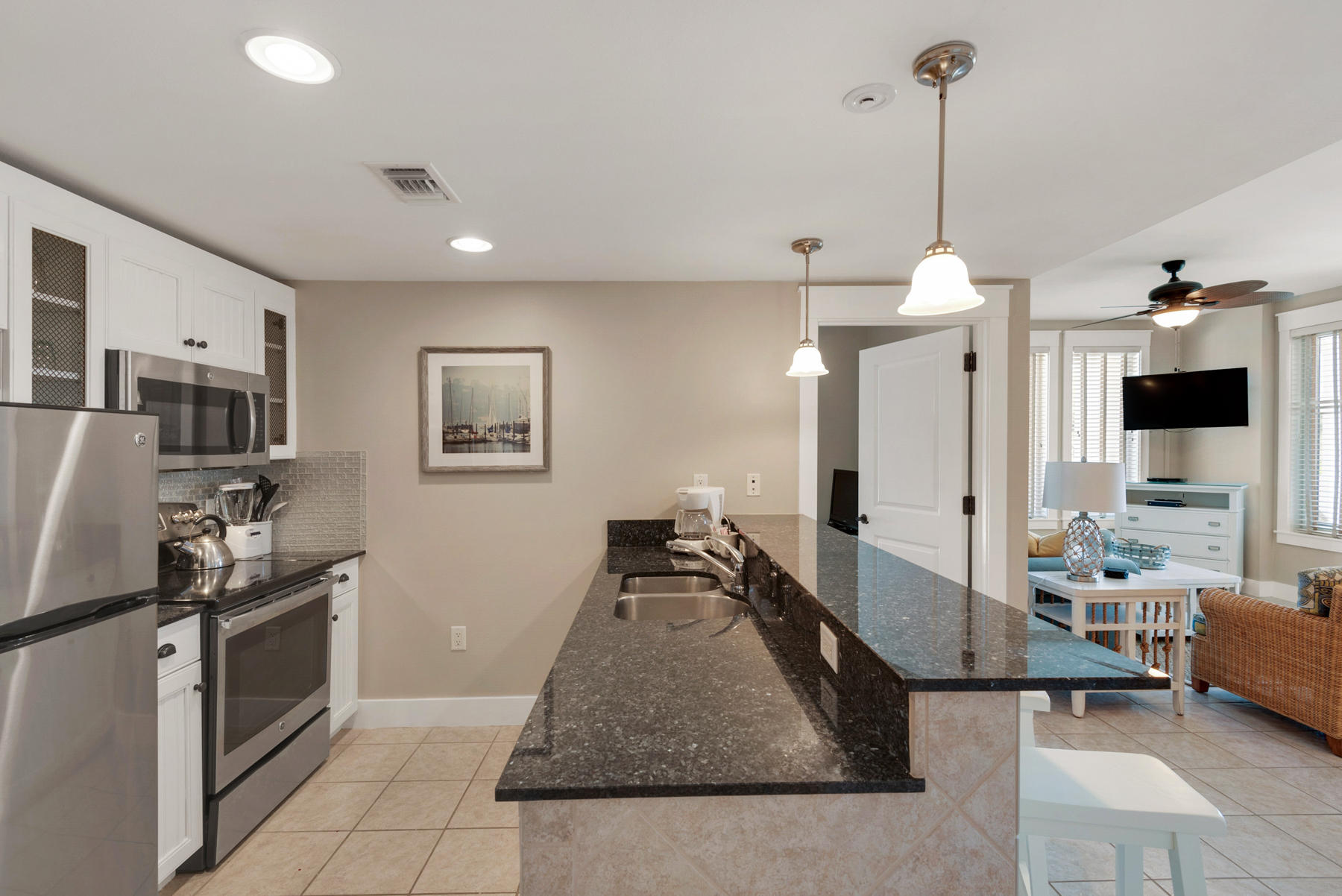 OBSERVATION POINT - Residential