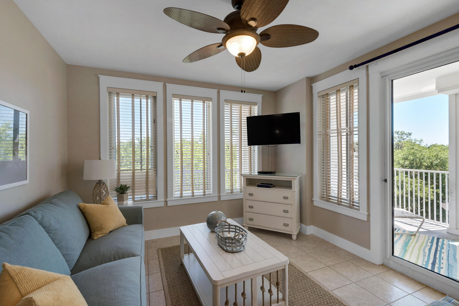 OBSERVATION POINT - Residential