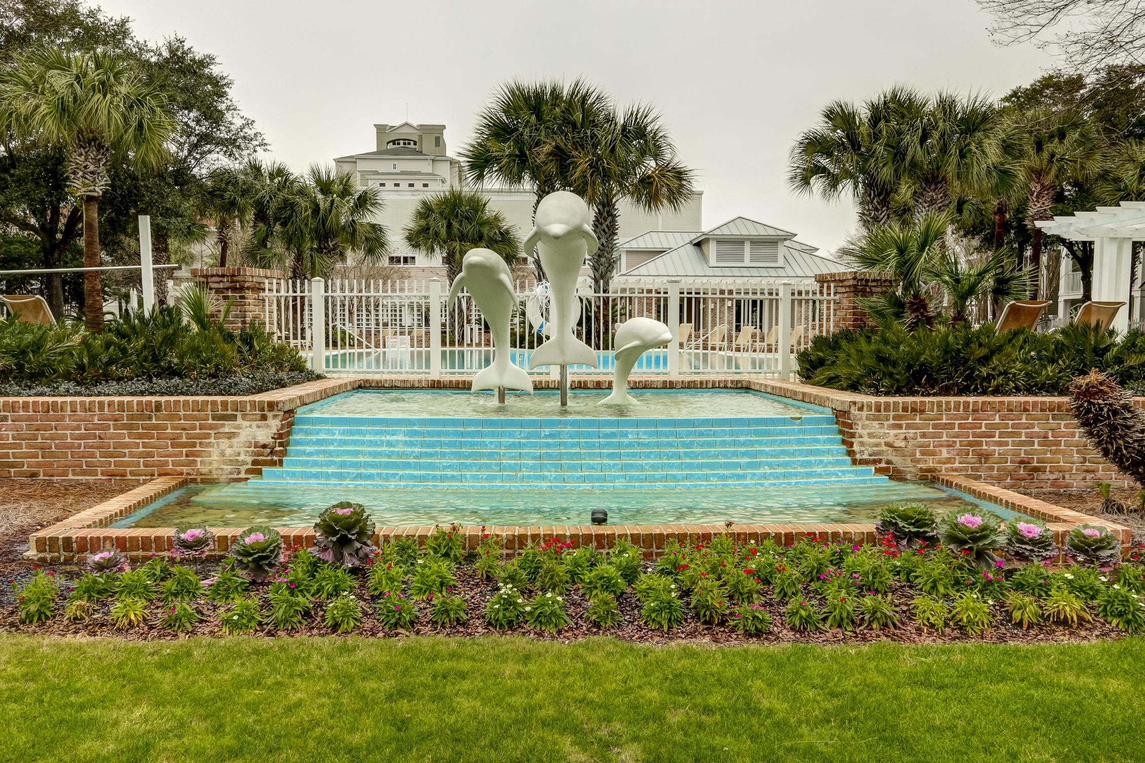 OBSERVATION POINT - Residential