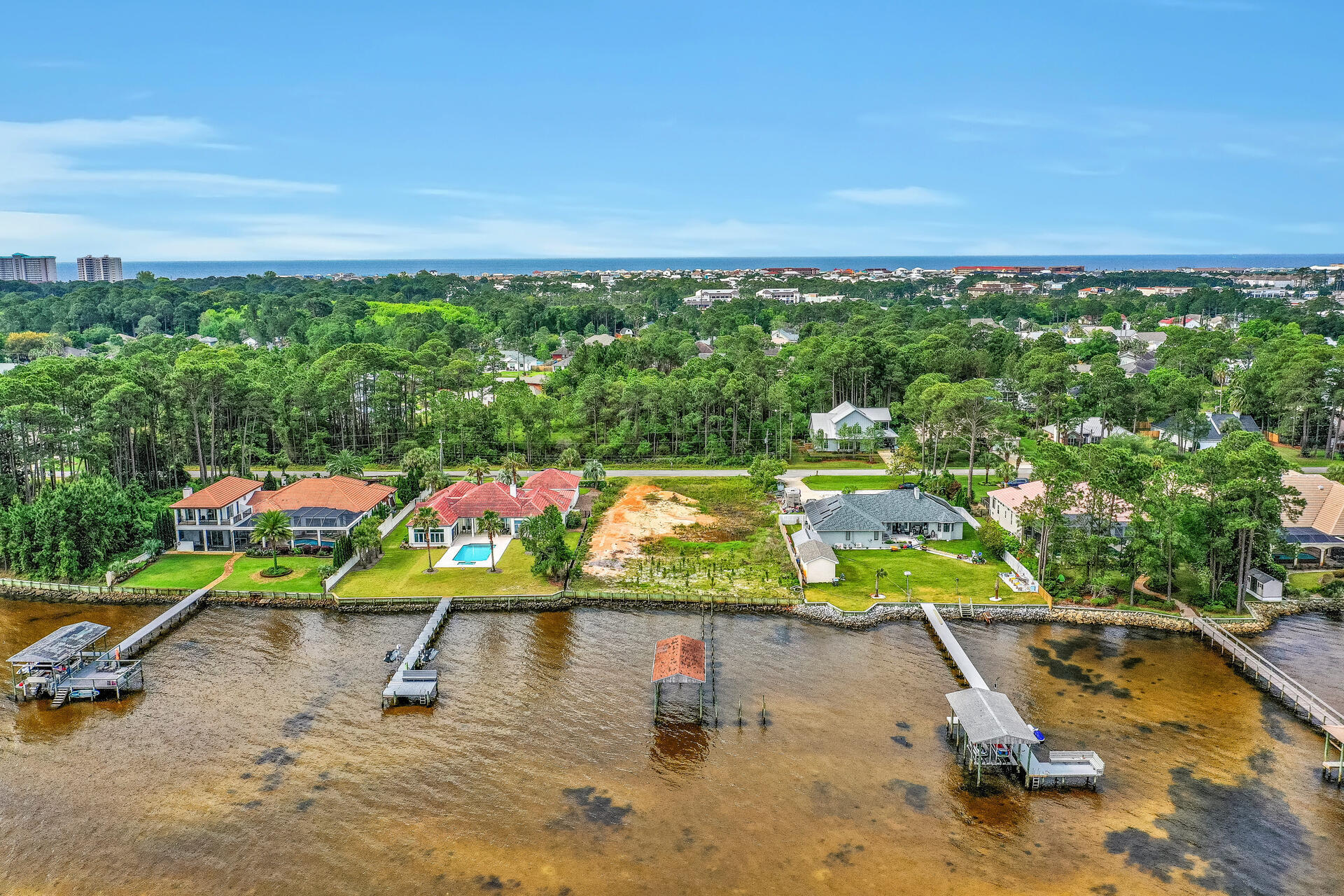 HOLIDAY SHORES ESTATES 2ND ADDN - Land