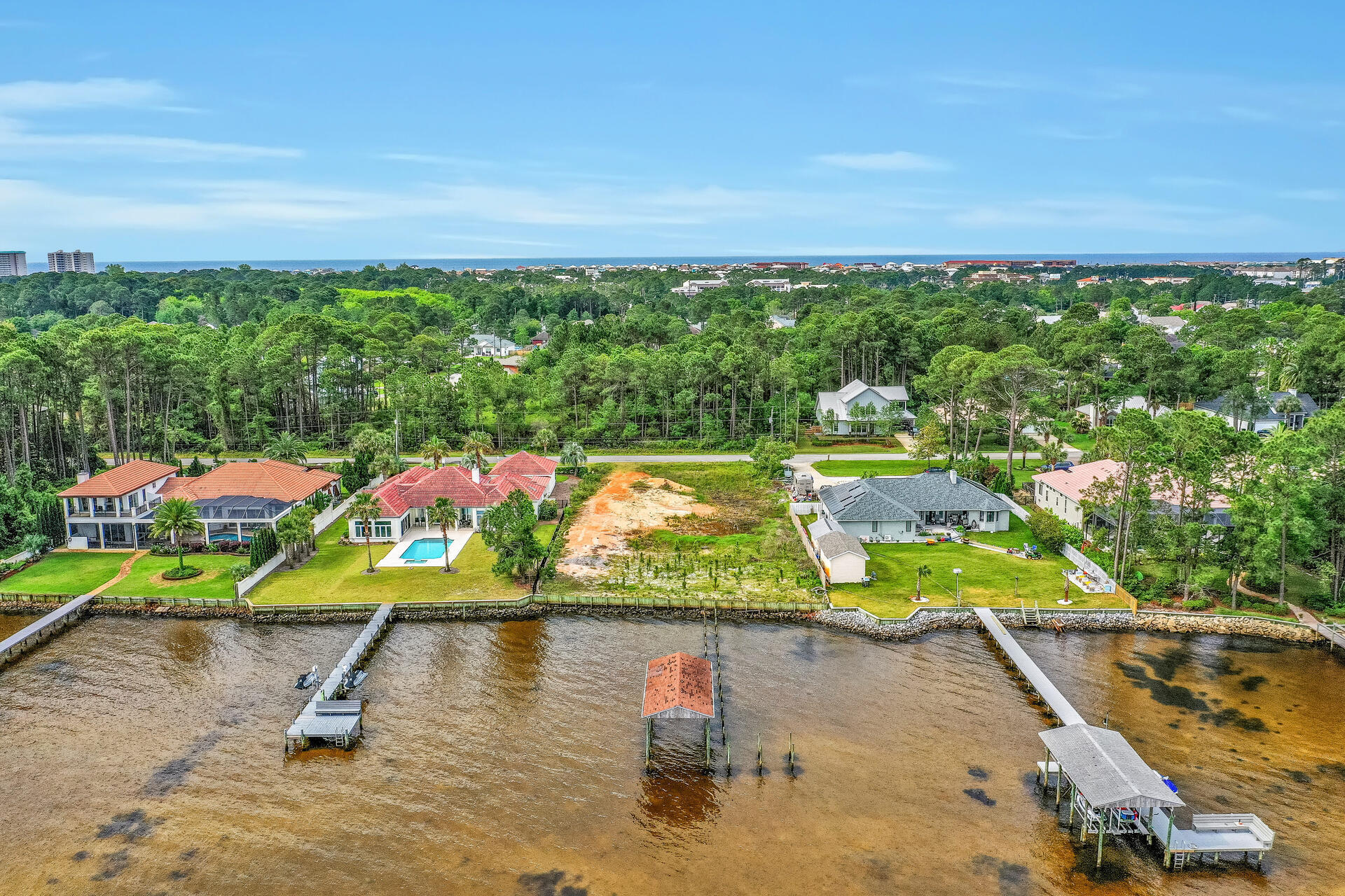 HOLIDAY SHORES ESTATES 2ND ADDN - Land