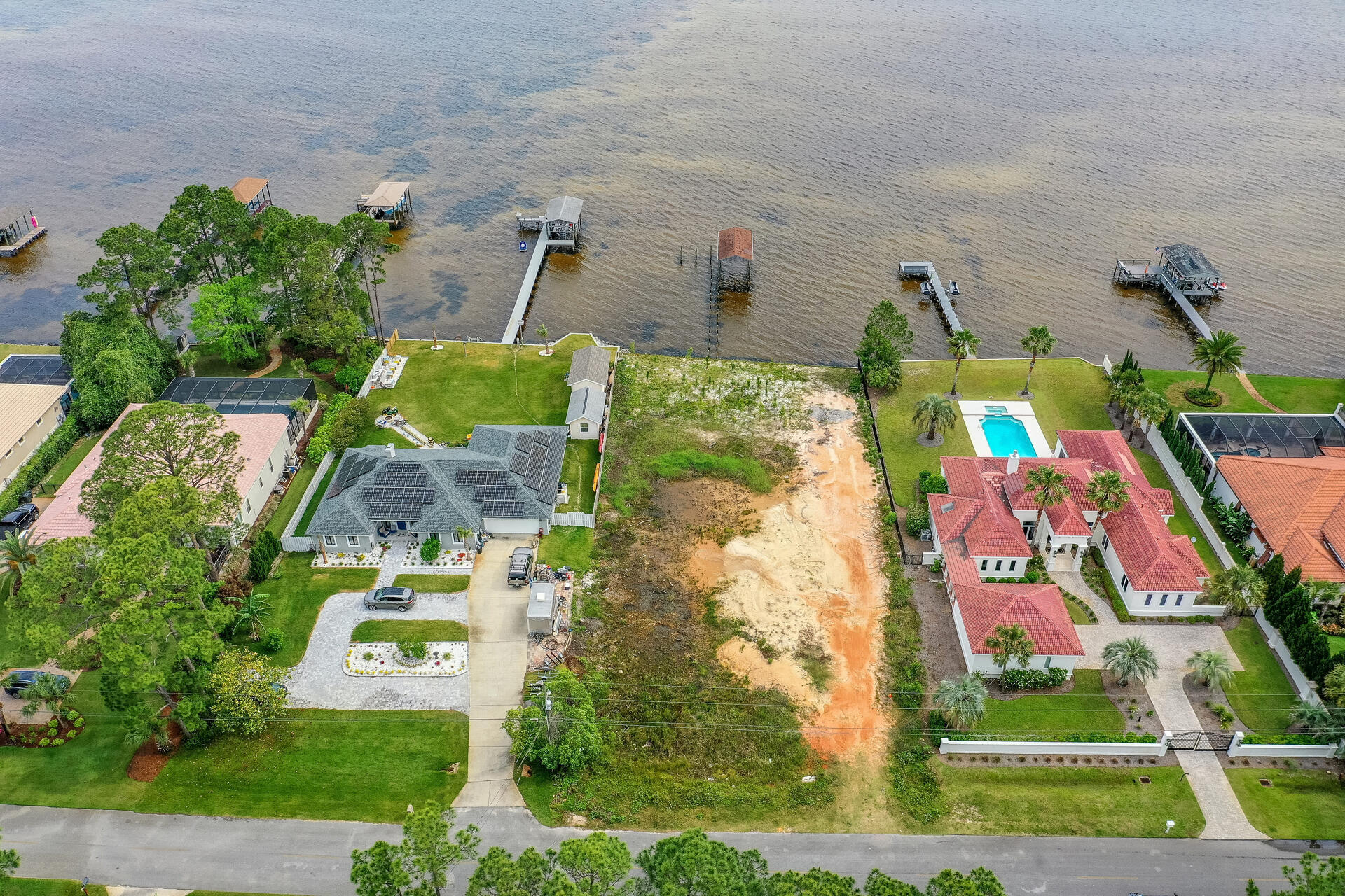 HOLIDAY SHORES ESTATES 2ND ADDN - Land