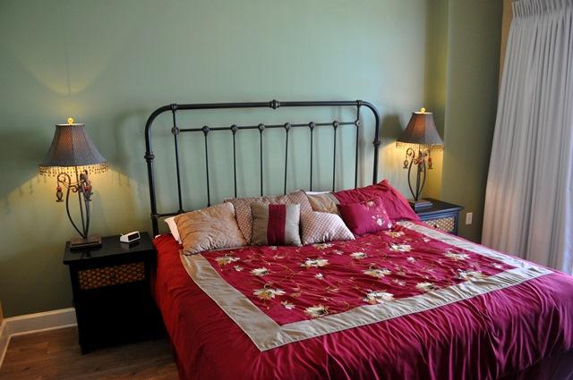 SUNRISE BEACH - Residential