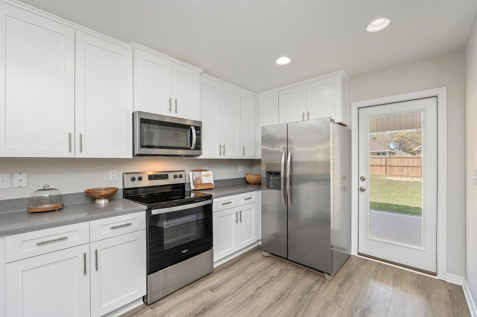 GARDEN CITY - Residential Lease