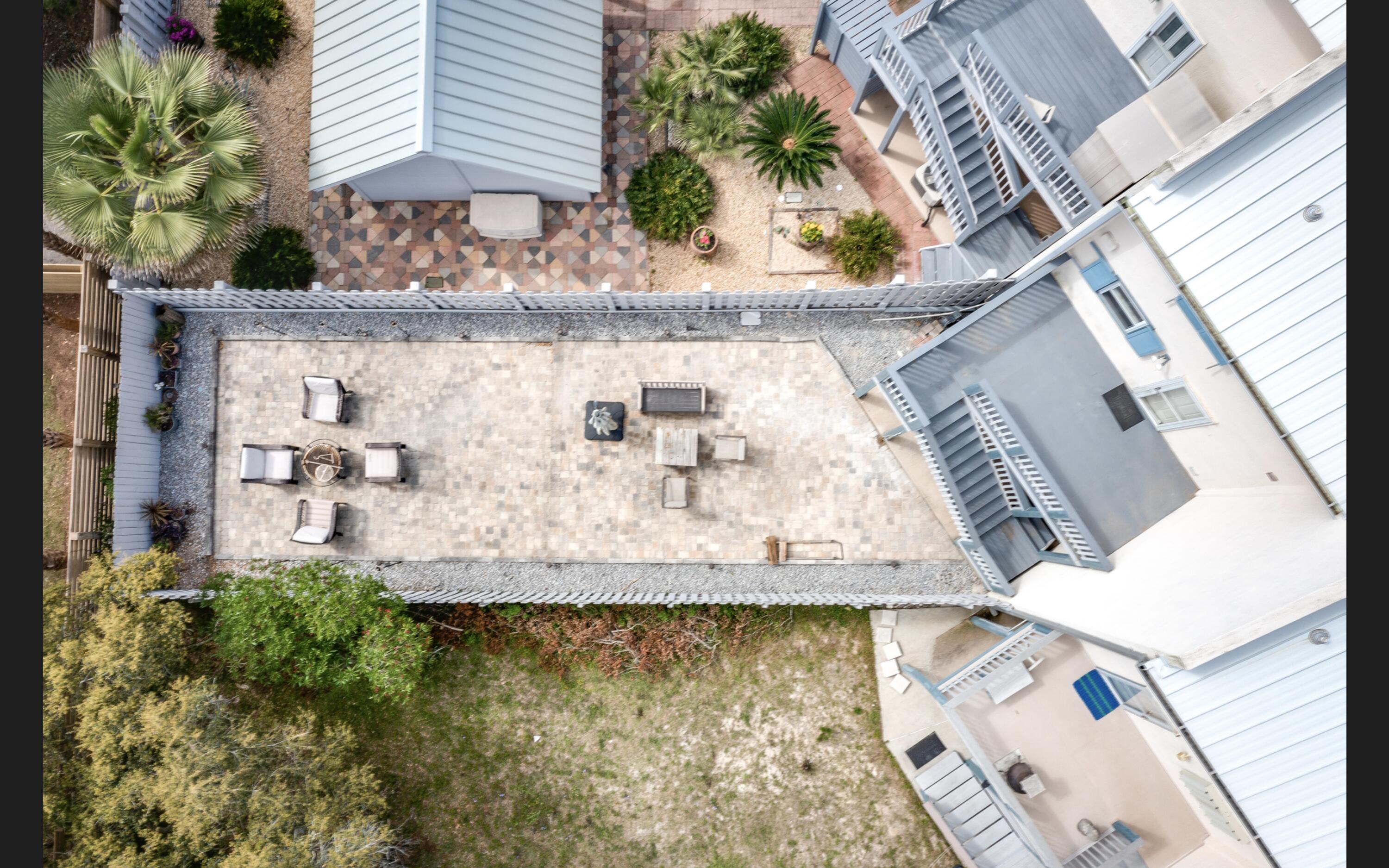 BLUE WATERS T/H - Residential
