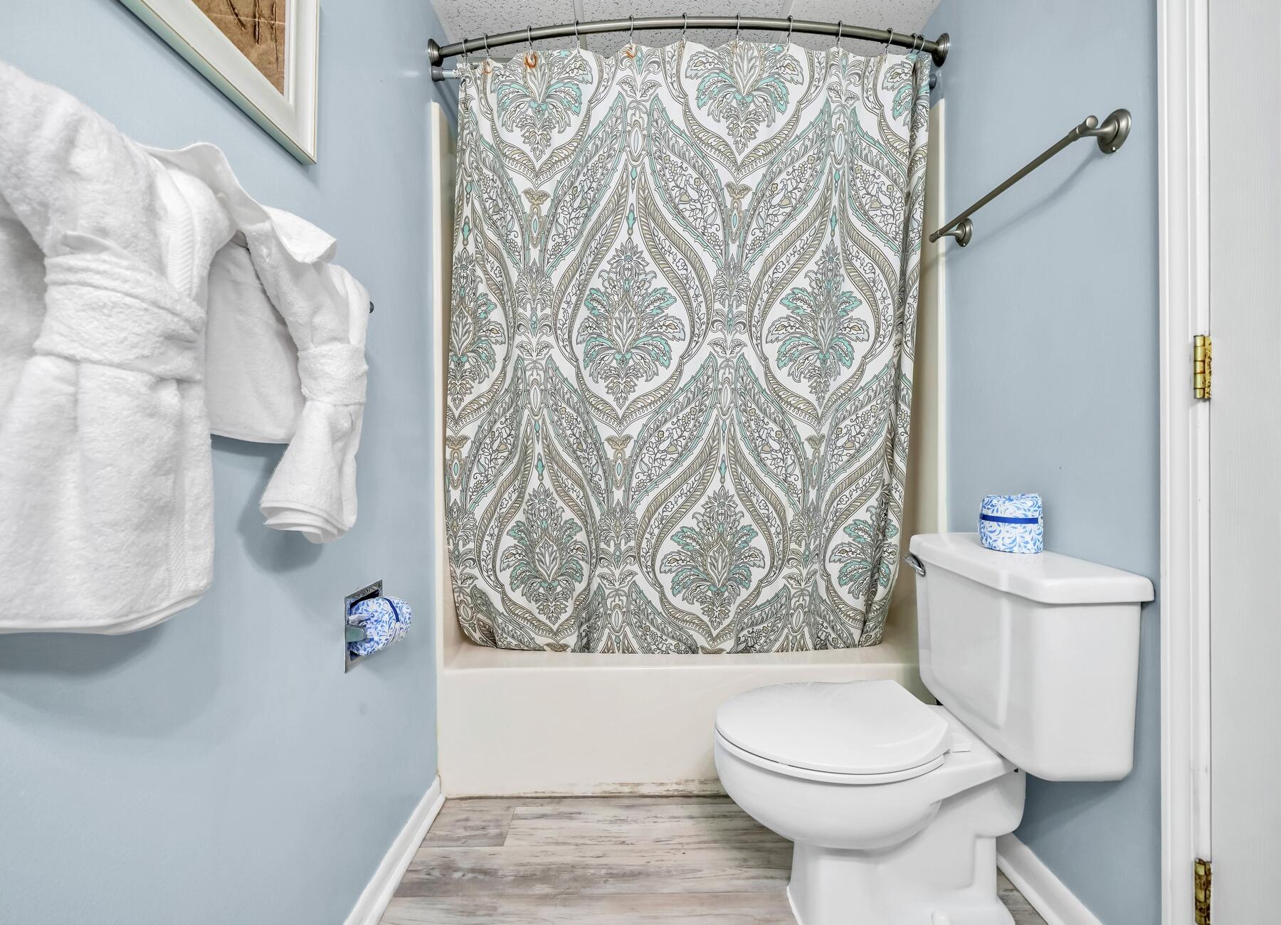 Leeward/Windward Condo - Residential