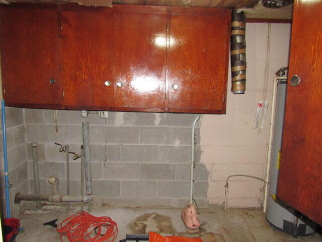 CRESTVIEW HEIGHTS 1ST ADDN - Residential