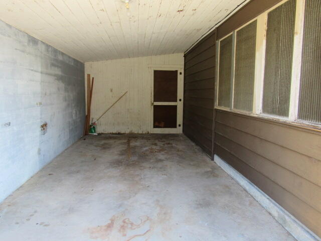 CRESTVIEW HEIGHTS 1ST ADDN - Residential