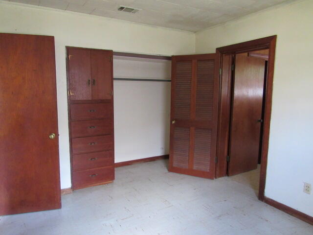 CRESTVIEW HEIGHTS 1ST ADDN - Residential