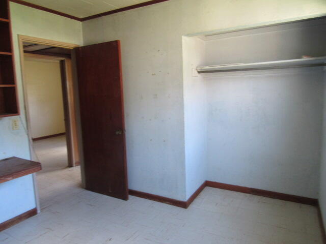 CRESTVIEW HEIGHTS 1ST ADDN - Residential