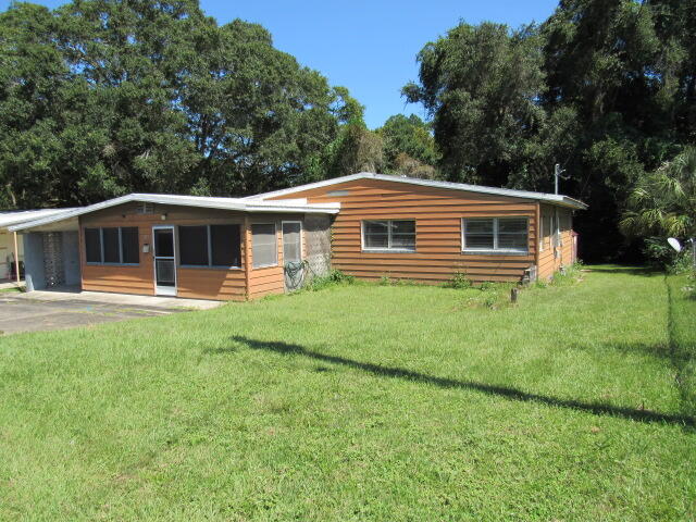 CRESTVIEW HEIGHTS 1ST ADDN - Residential