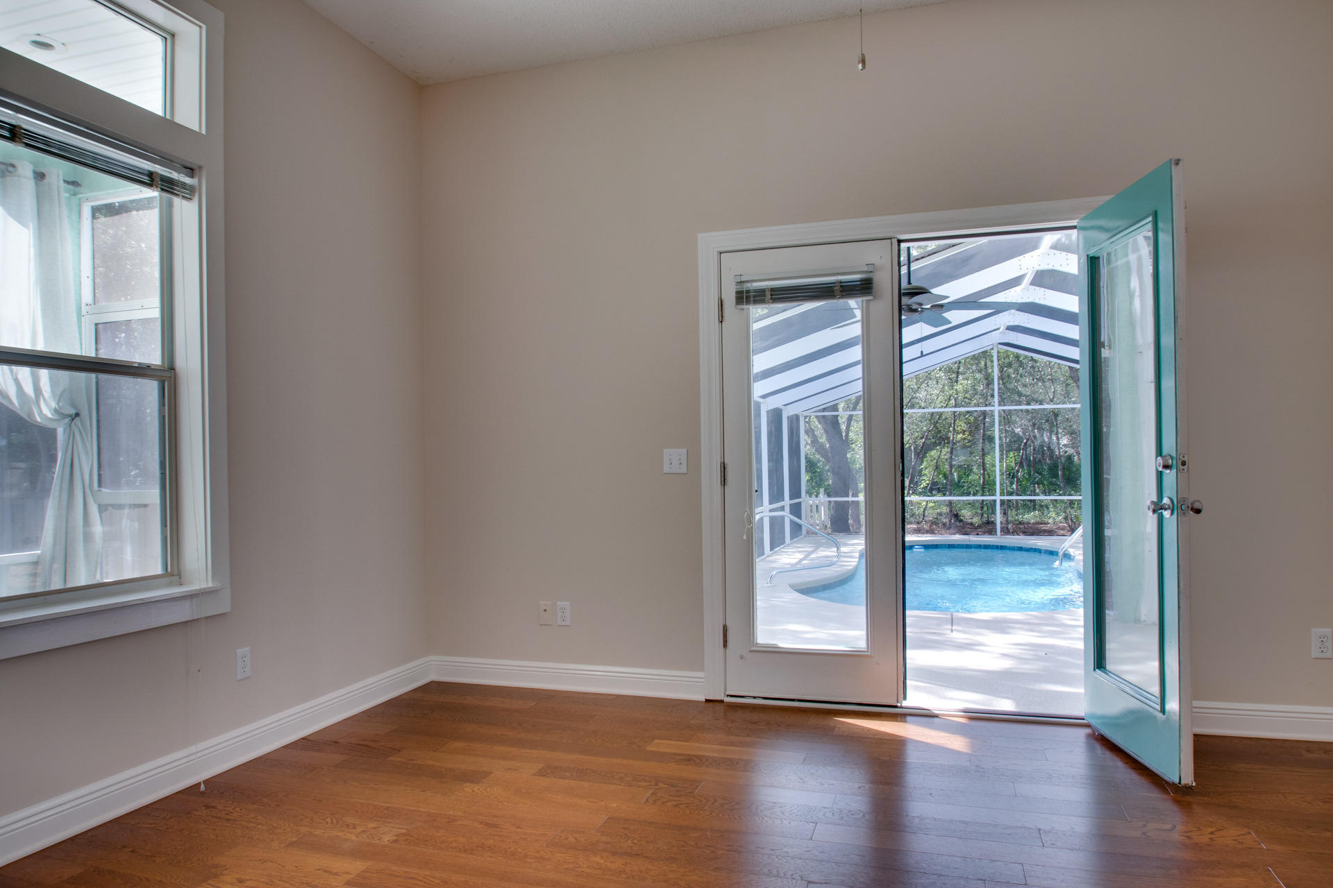 SEABREEZE - Residential