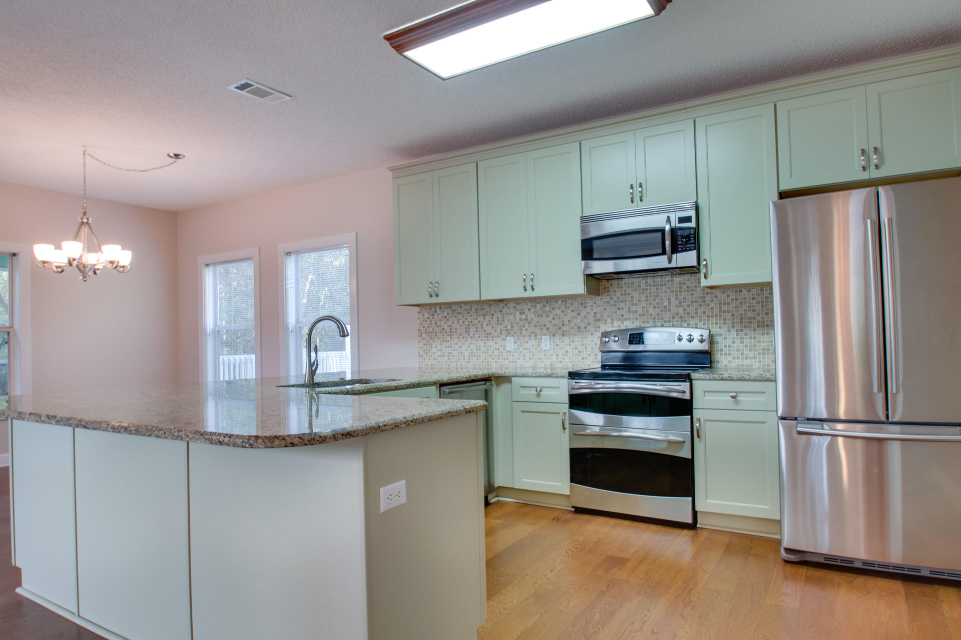 SEABREEZE - Residential