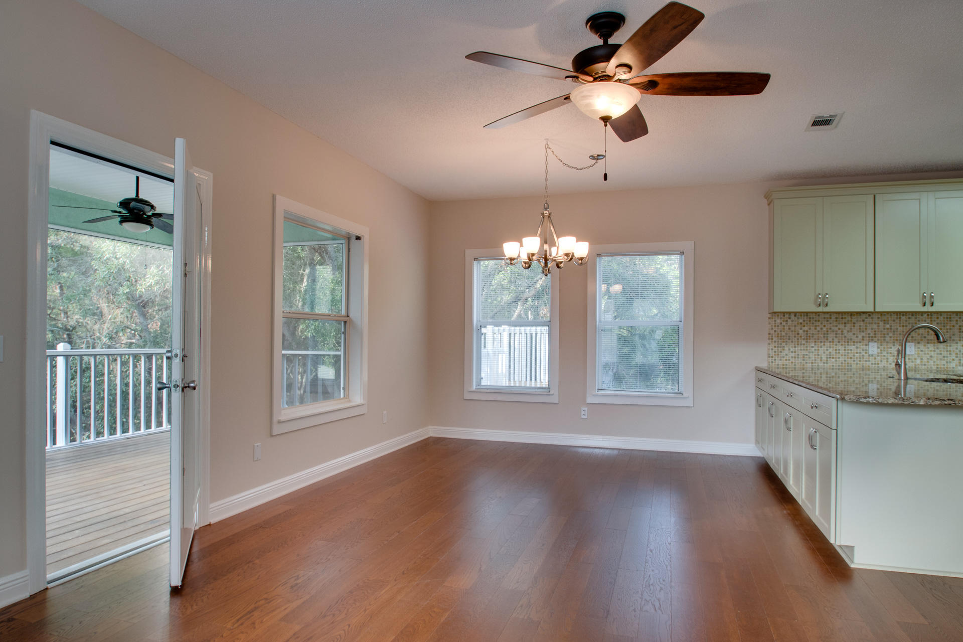 SEABREEZE - Residential