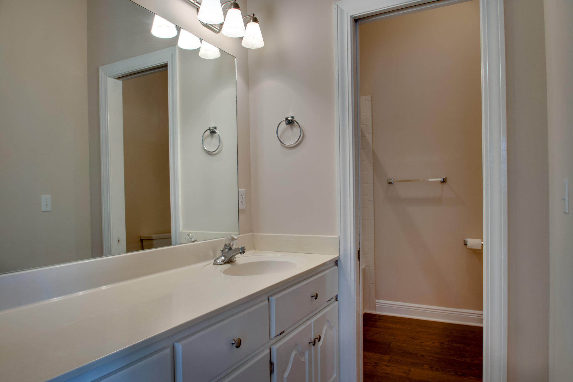 SEABREEZE - Residential