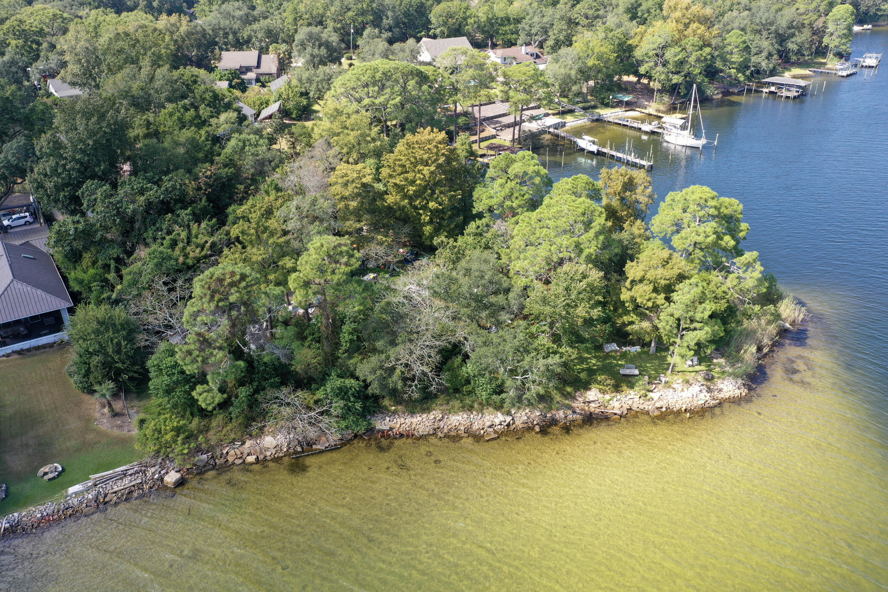 Village Oaks Pointe - Land