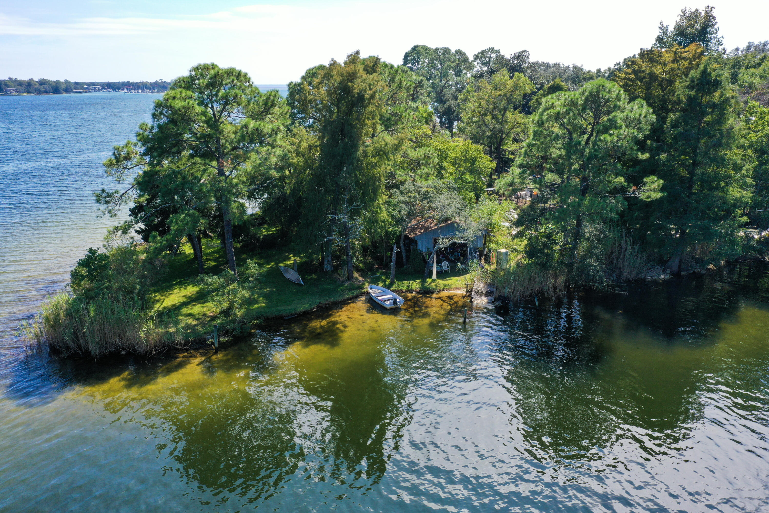 Village Oaks Pointe - Land