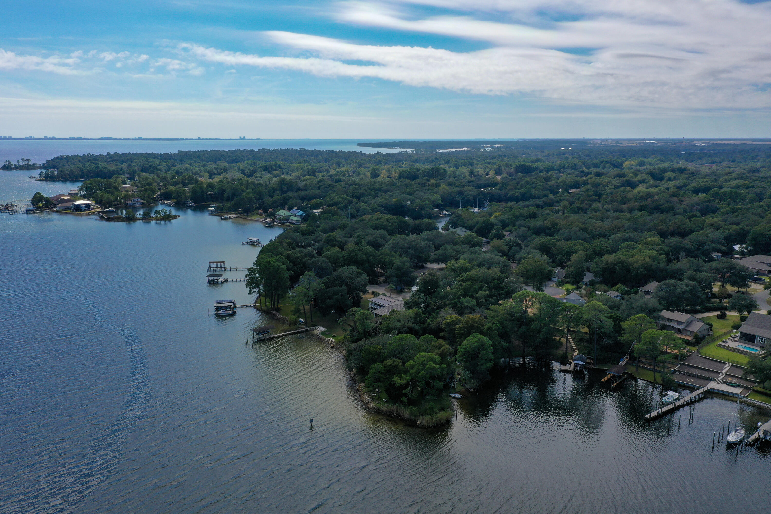 Village Oaks Pointe - Land