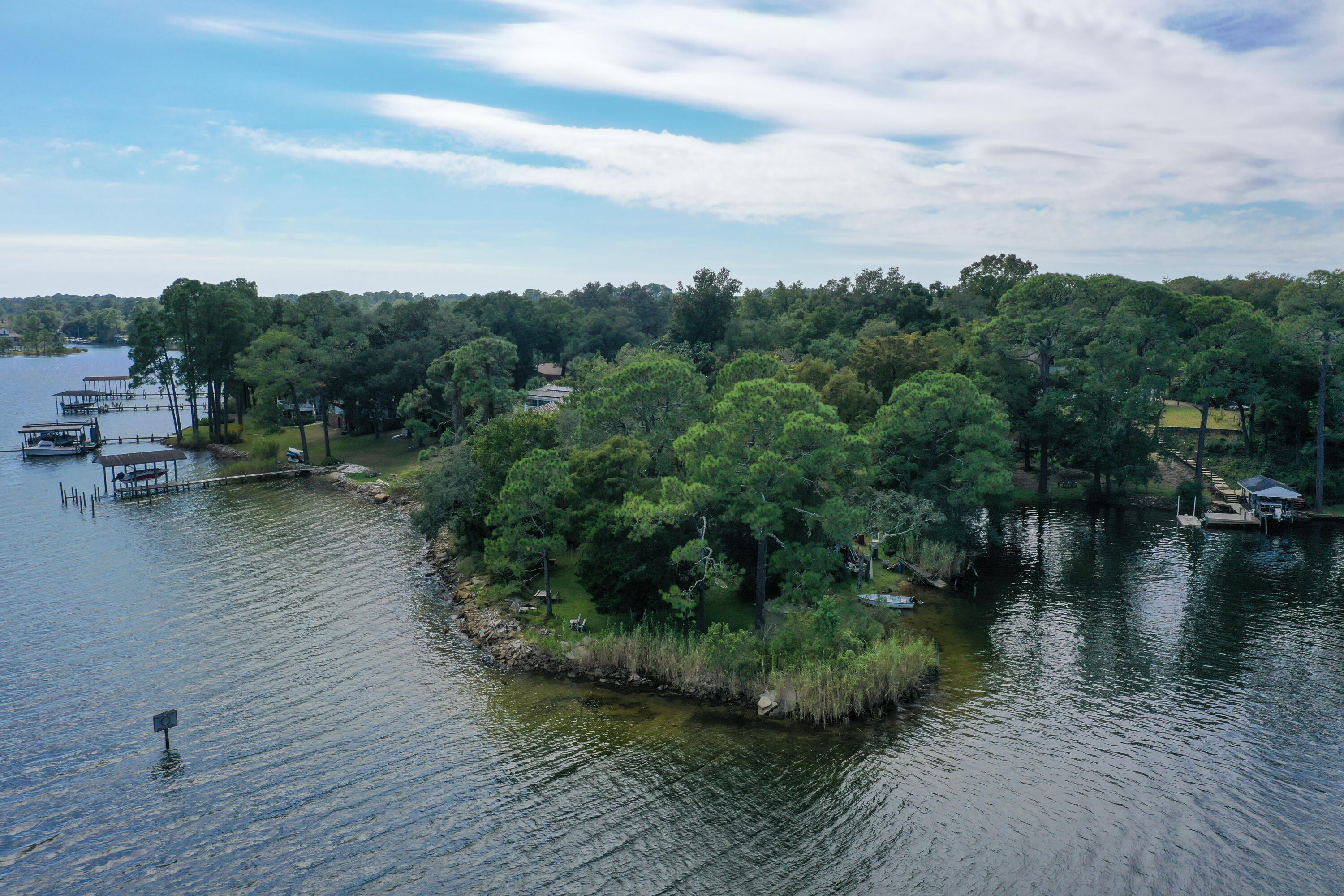 Village Oaks Pointe - Land