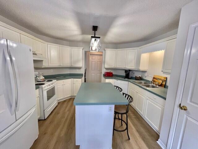 COUNTRYVIEW ESTATES 4TH ADDN - Residential