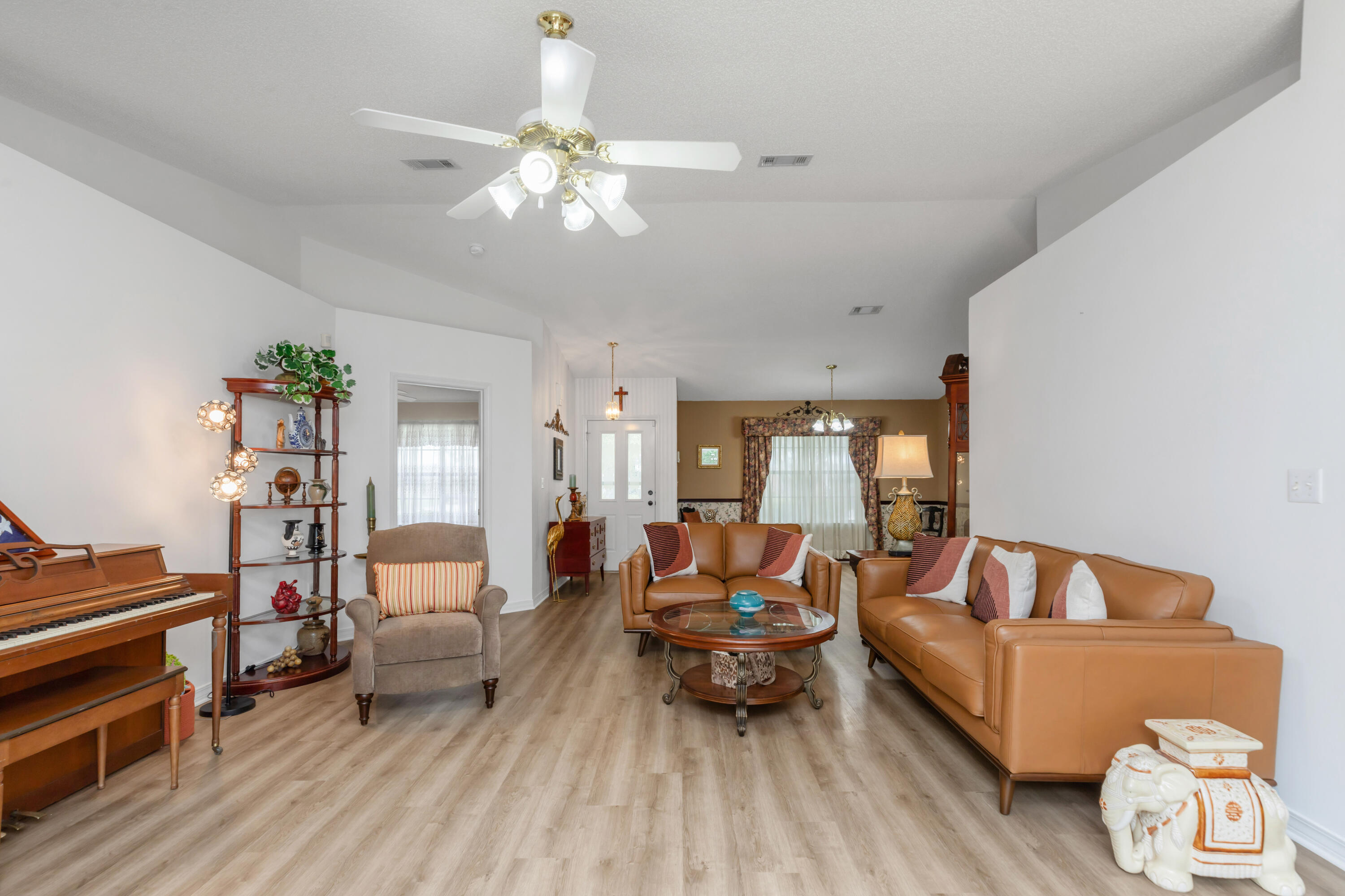 COUNTRYVIEW ESTATES 4TH ADDN - Residential