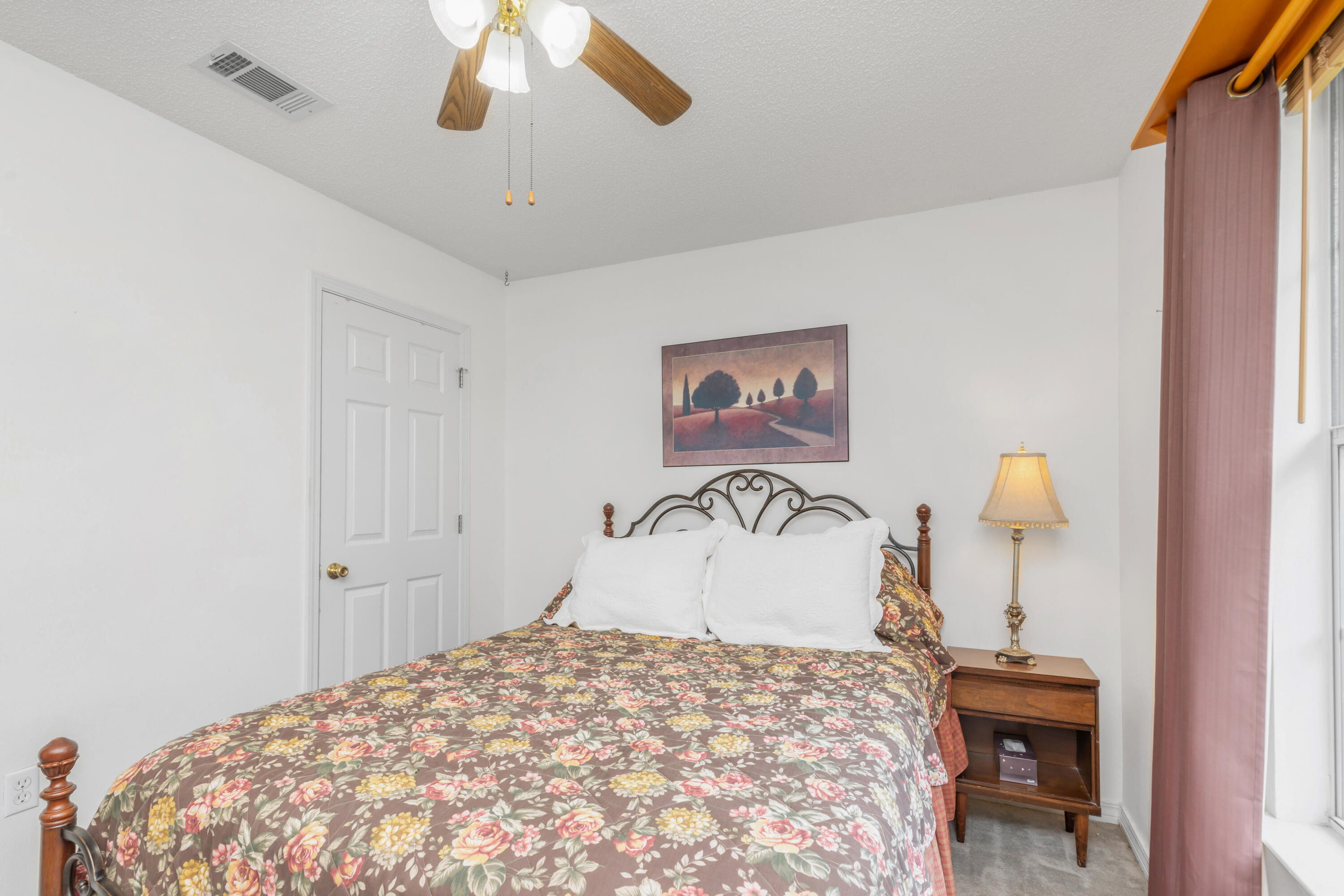 COUNTRYVIEW ESTATES 4TH ADDN - Residential