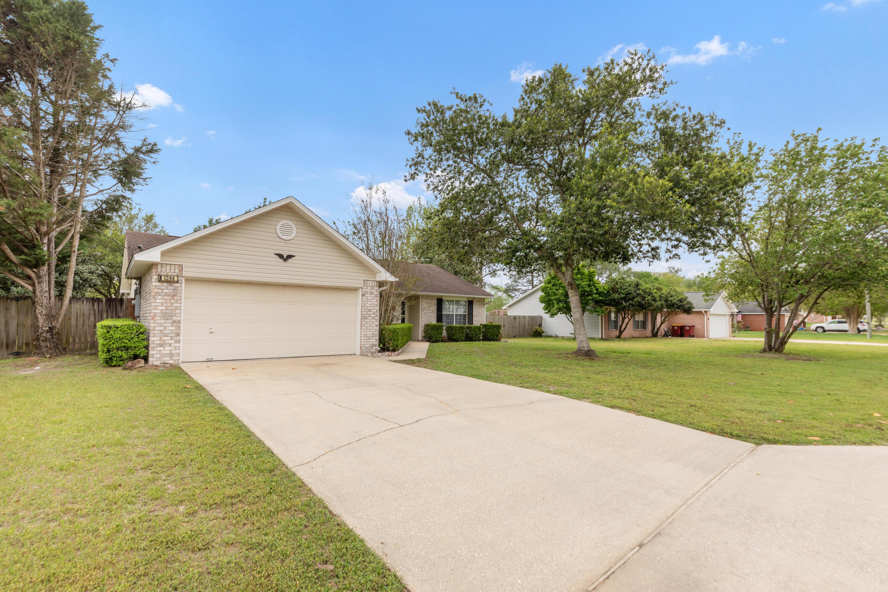 COUNTRYVIEW ESTATES 4TH ADDN - Residential