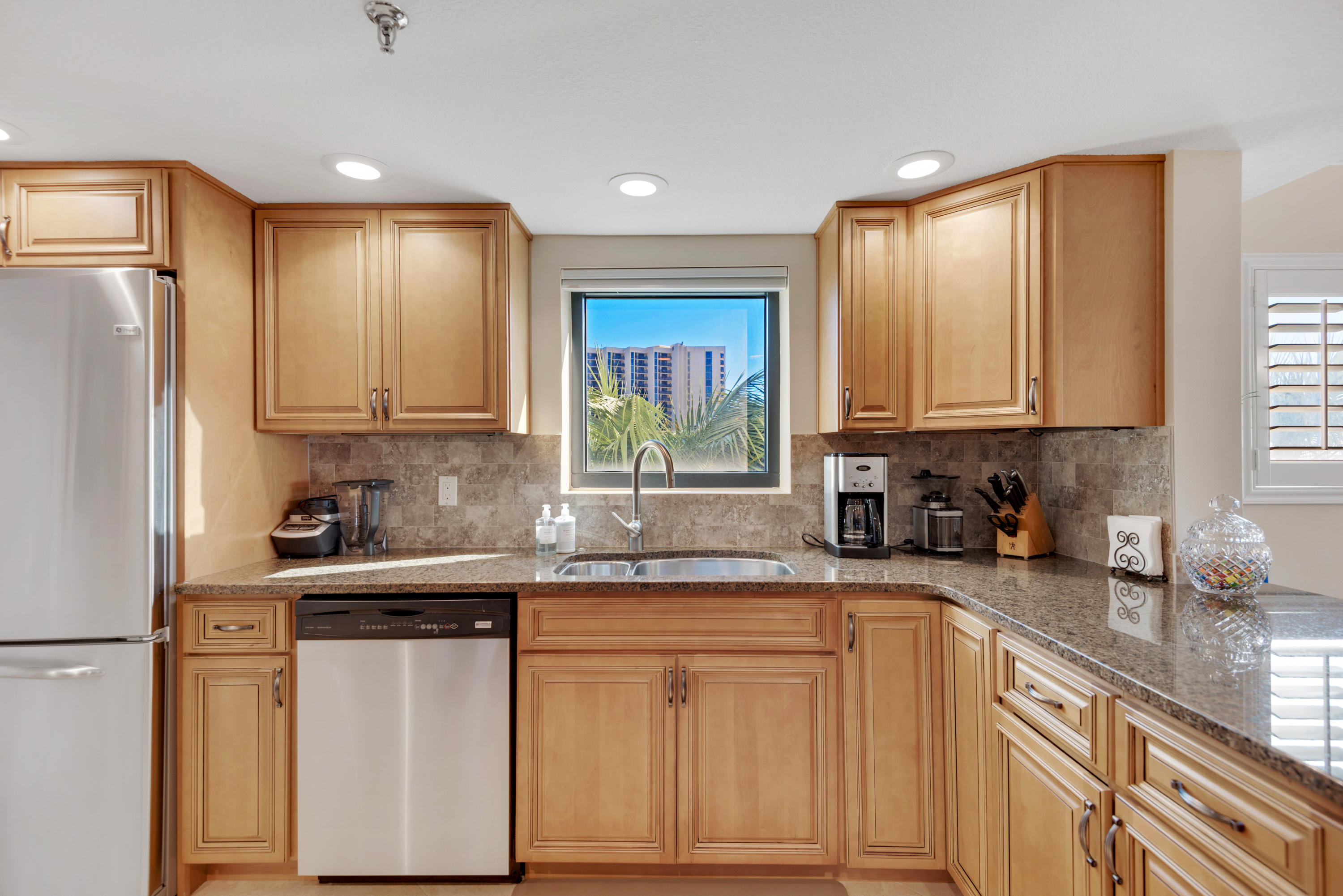 BREAKERS EAST CONDO - Residential