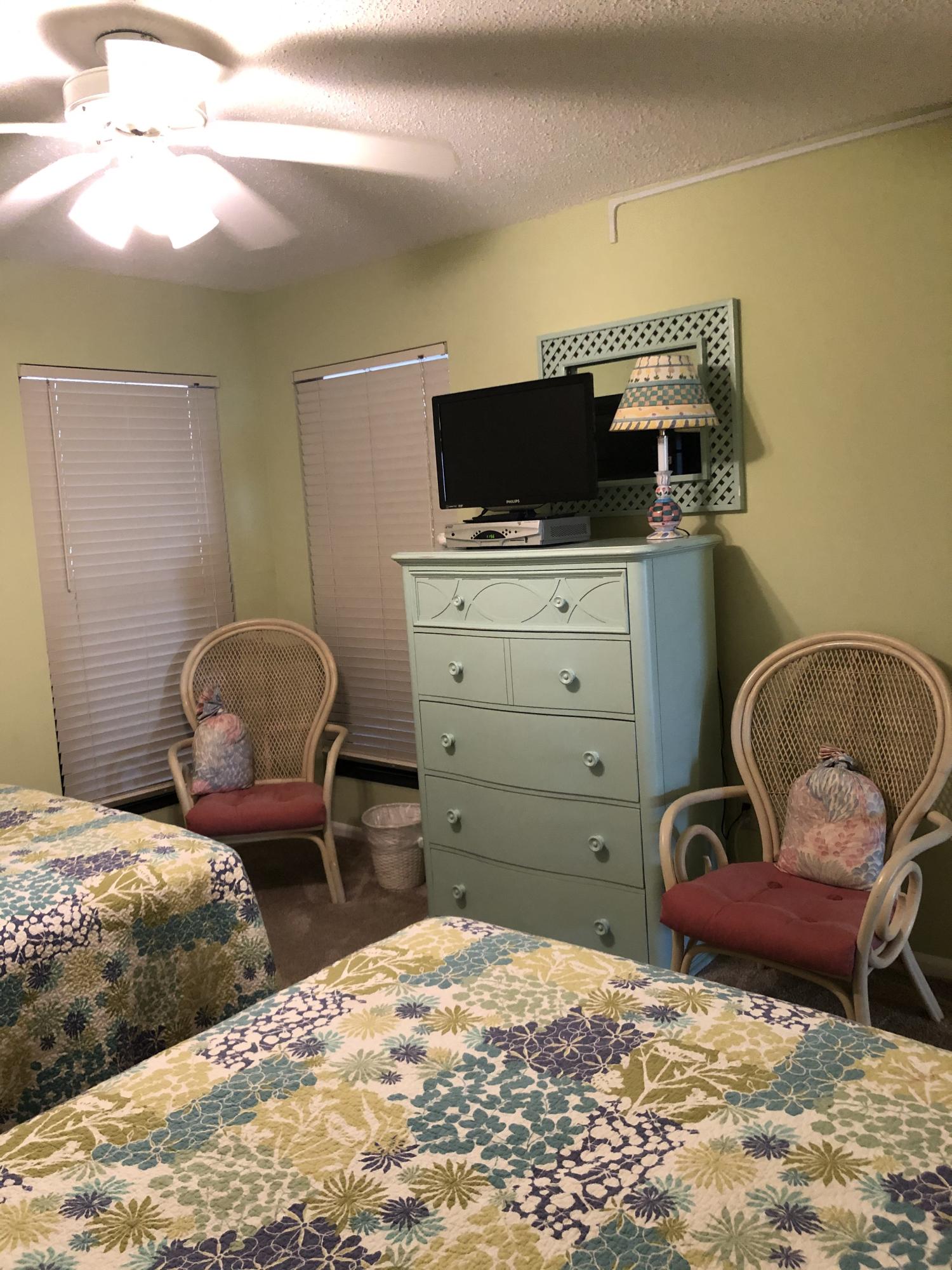 Jetty East Condominium - Residential