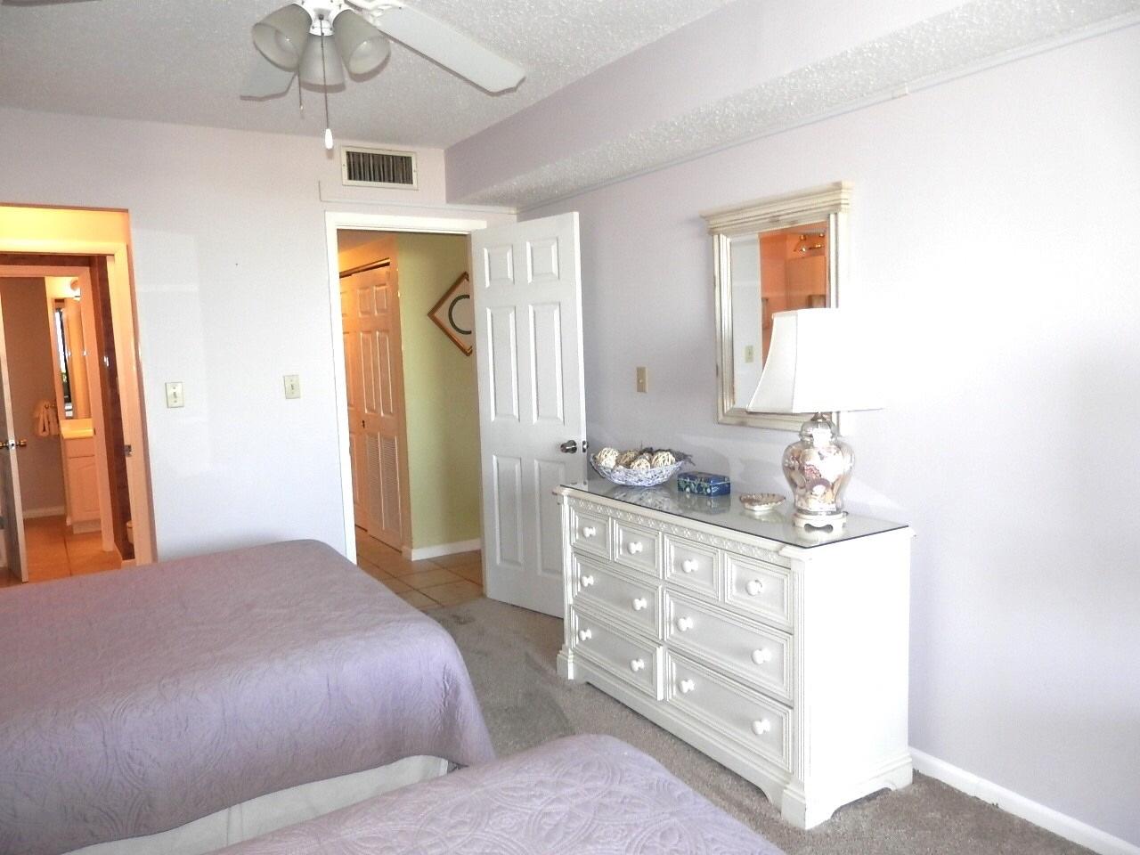 Jetty East Condominium - Residential