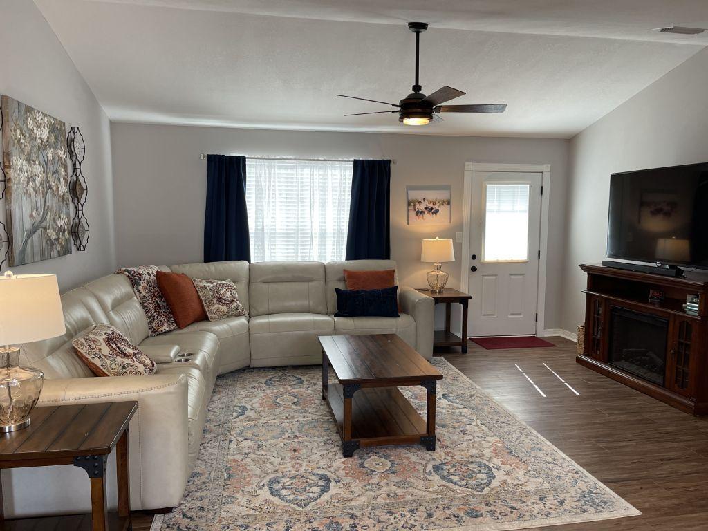 HOLLEY BY THE SEA - Residential