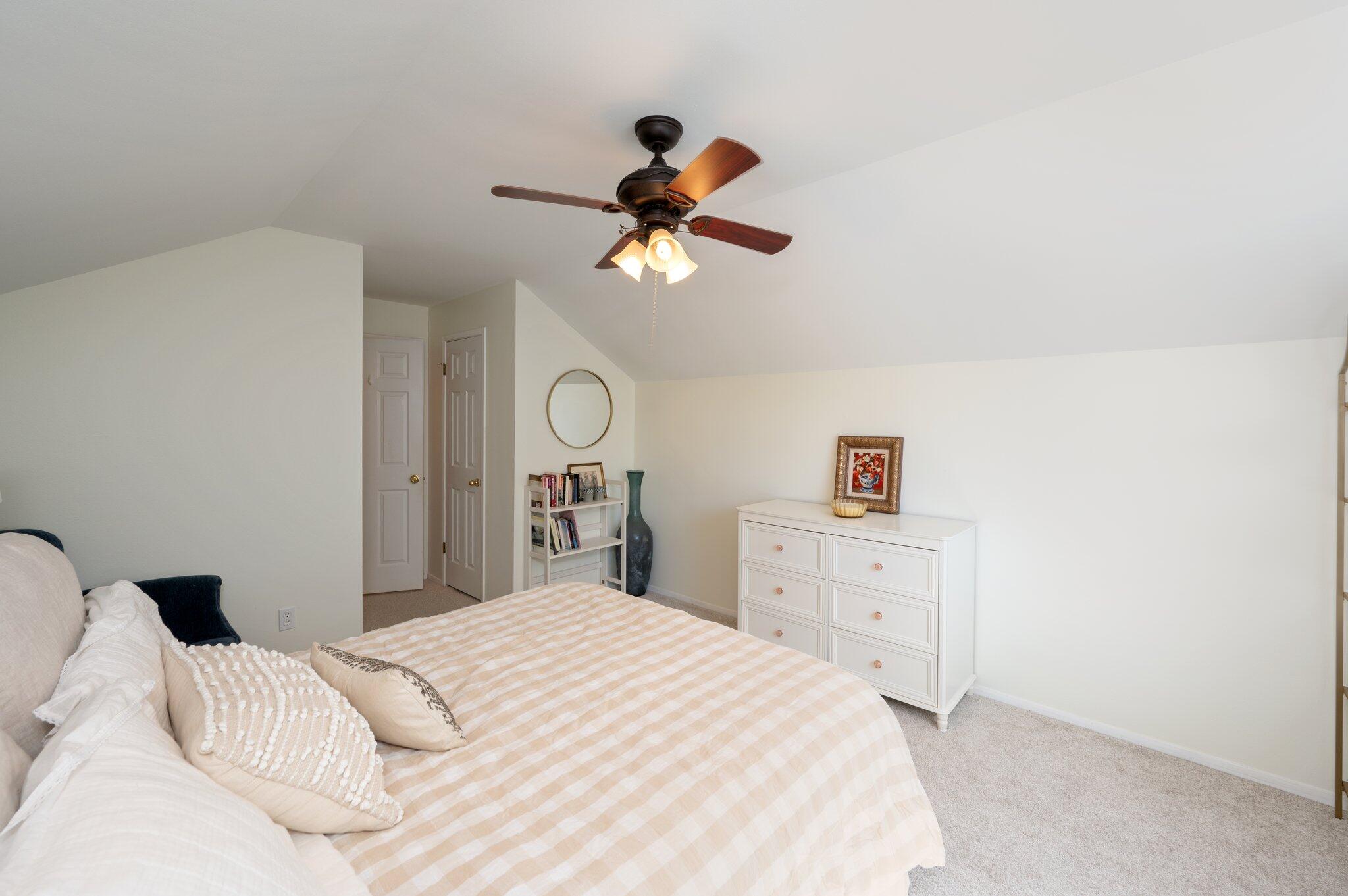 PARKWOOD LANE BLUEWATER BAY - Residential Lease