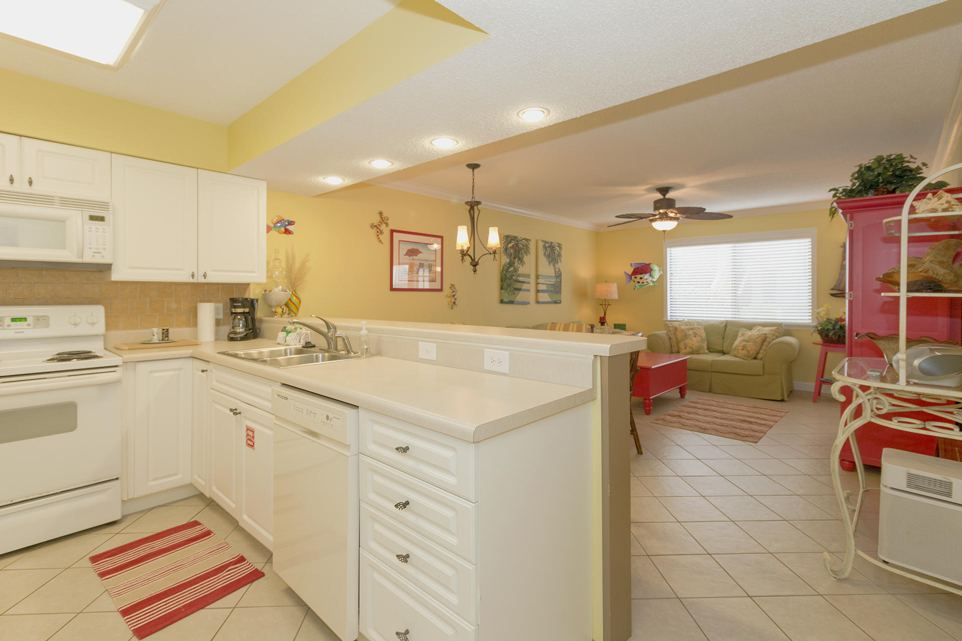 CHATEAU LA MER CONDO - Residential