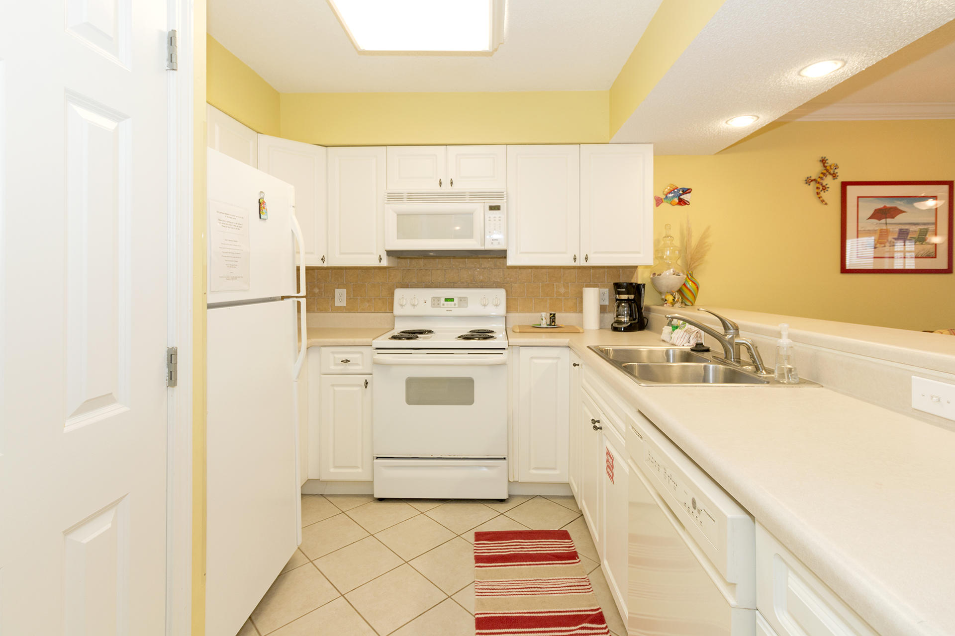 CHATEAU LA MER CONDO - Residential