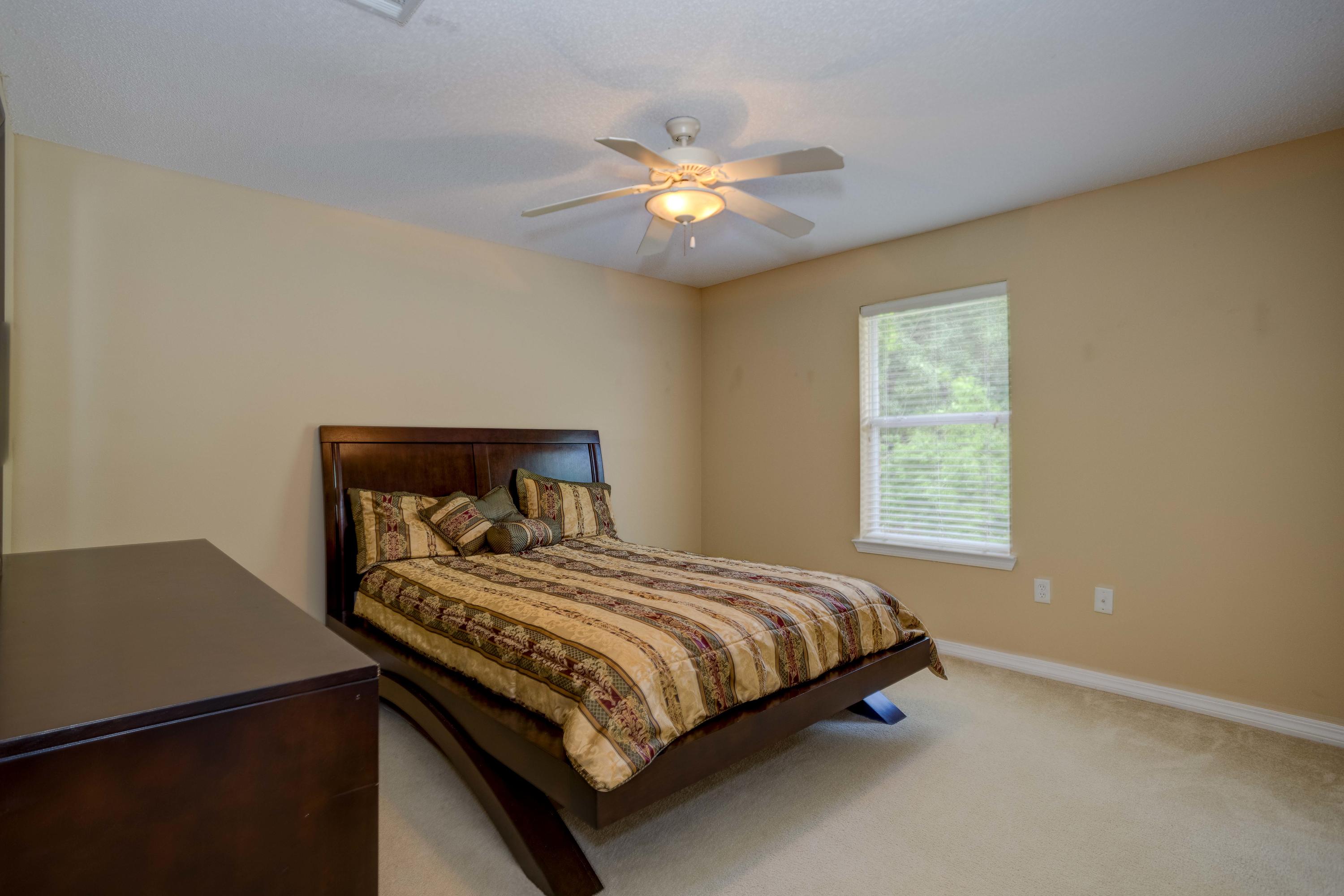 SILVER OAKS PH 2 - Residential