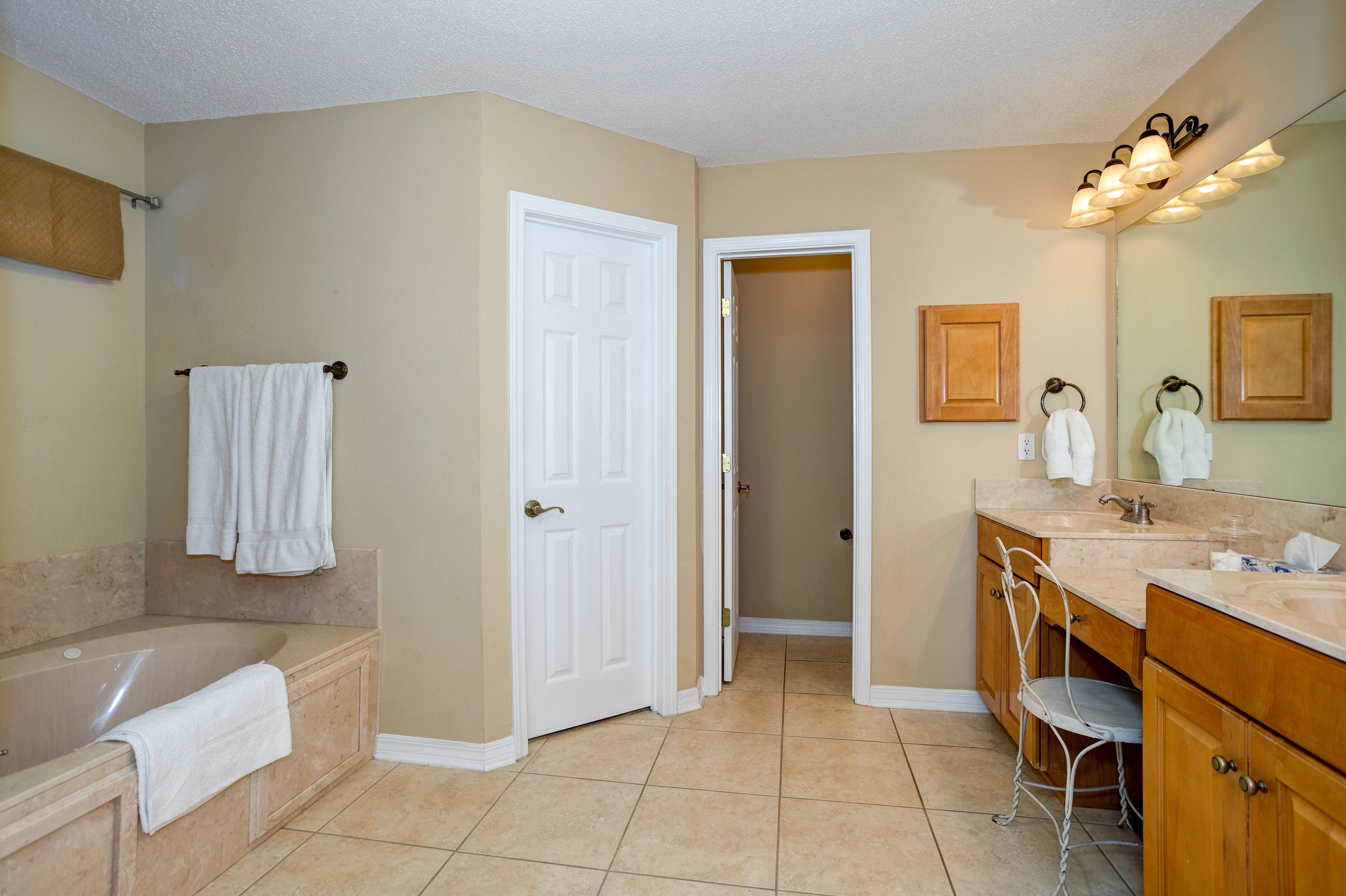 SILVER OAKS PH 2 - Residential