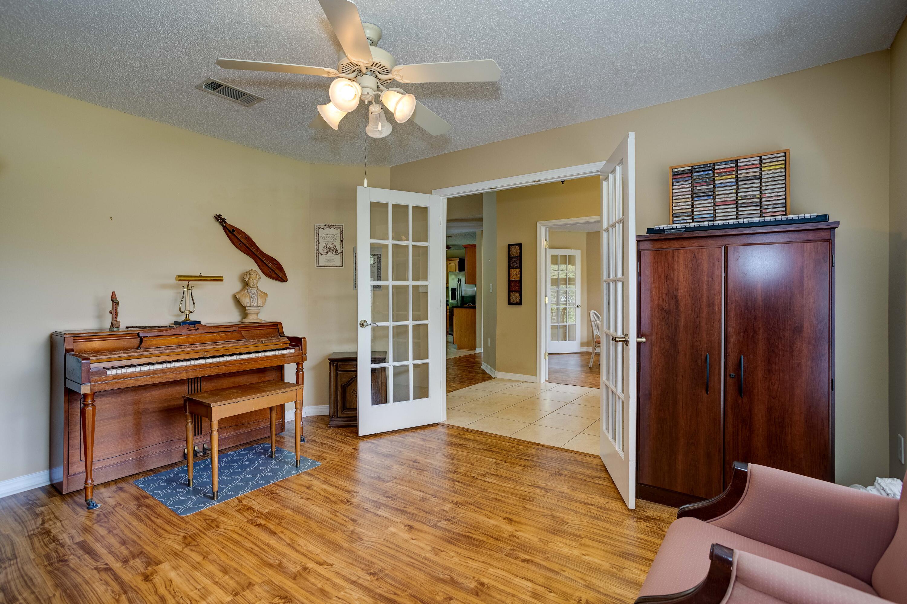 SILVER OAKS PH 2 - Residential