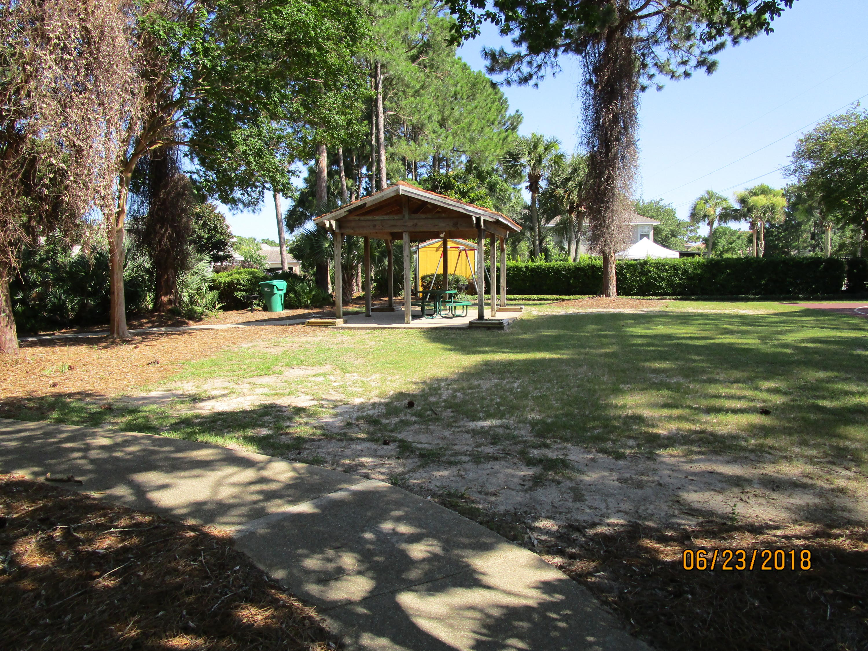 EMERALD LAKES PH 2 - Residential