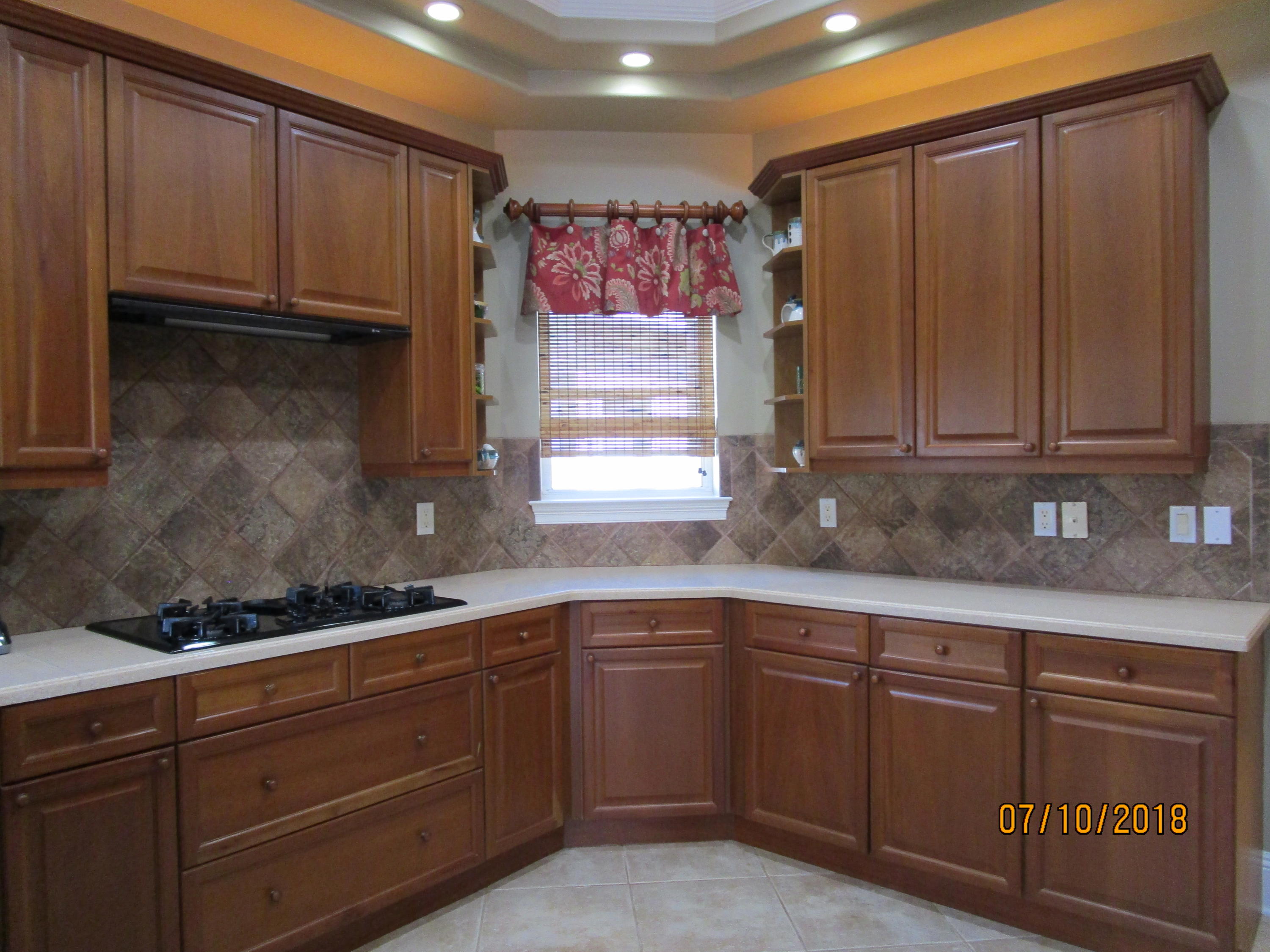 EMERALD LAKES PH 2 - Residential