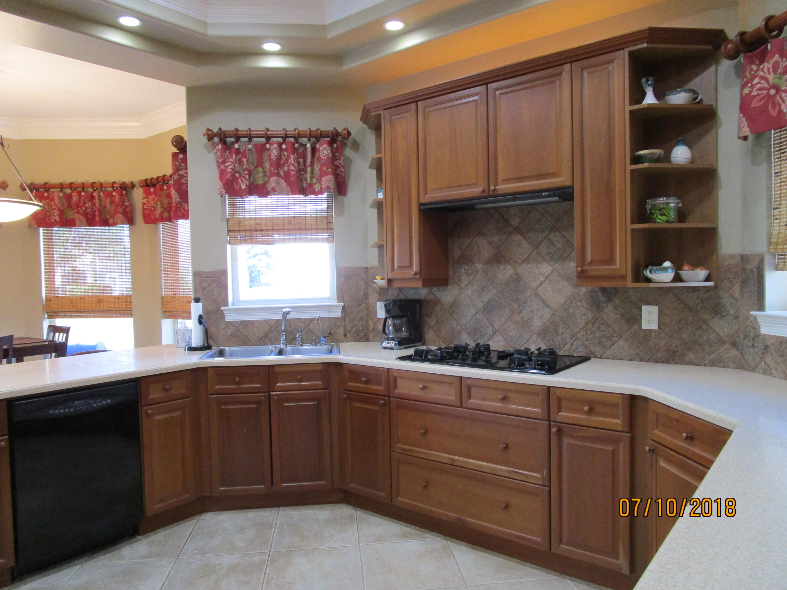 EMERALD LAKES PH 2 - Residential